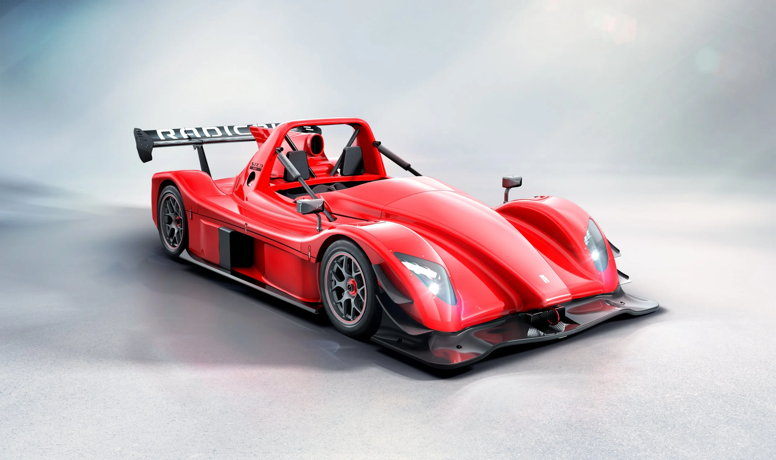 Radical_SR3_F3Q_RHS_Studio_Red_02.jpg