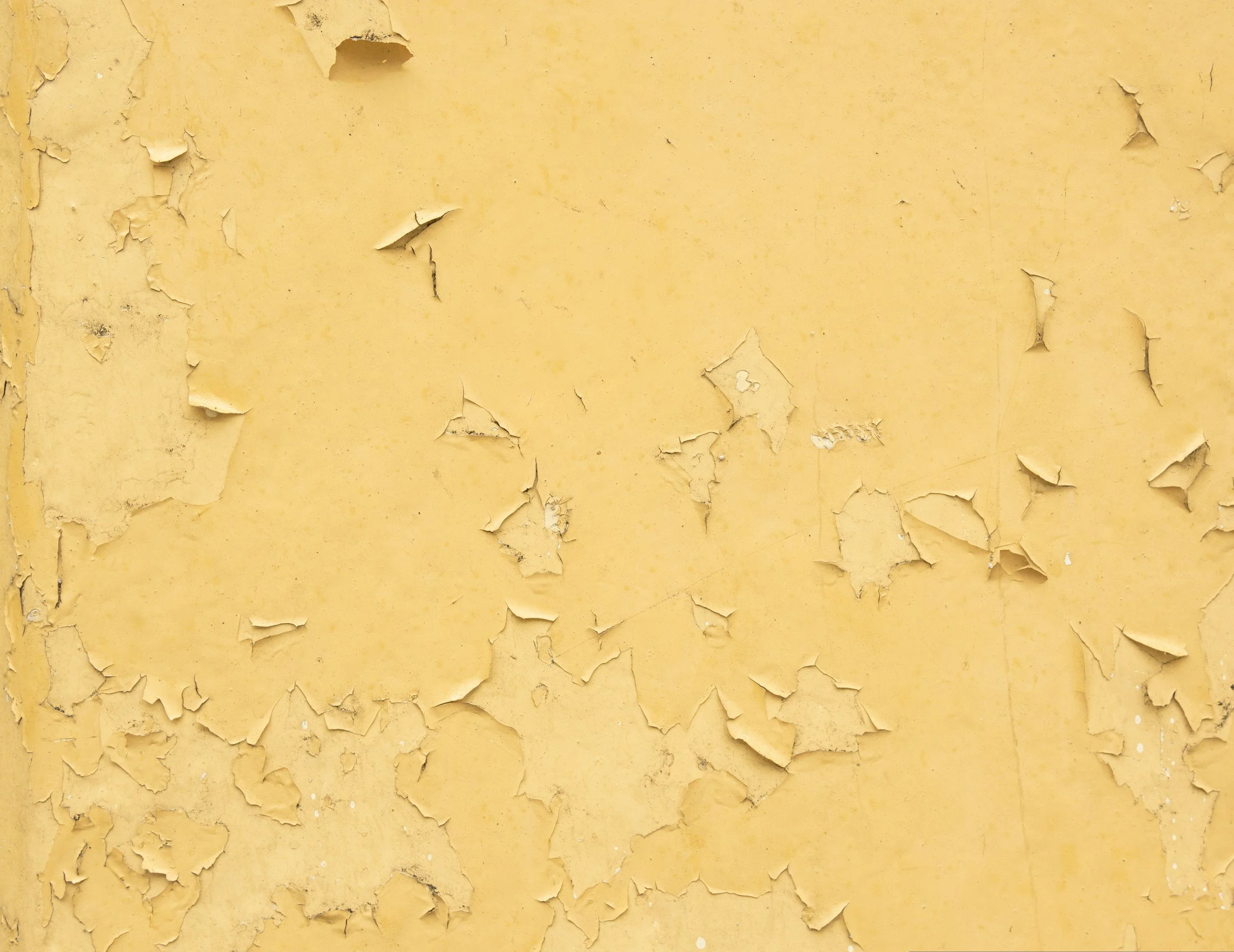 Peeling or flaking paint