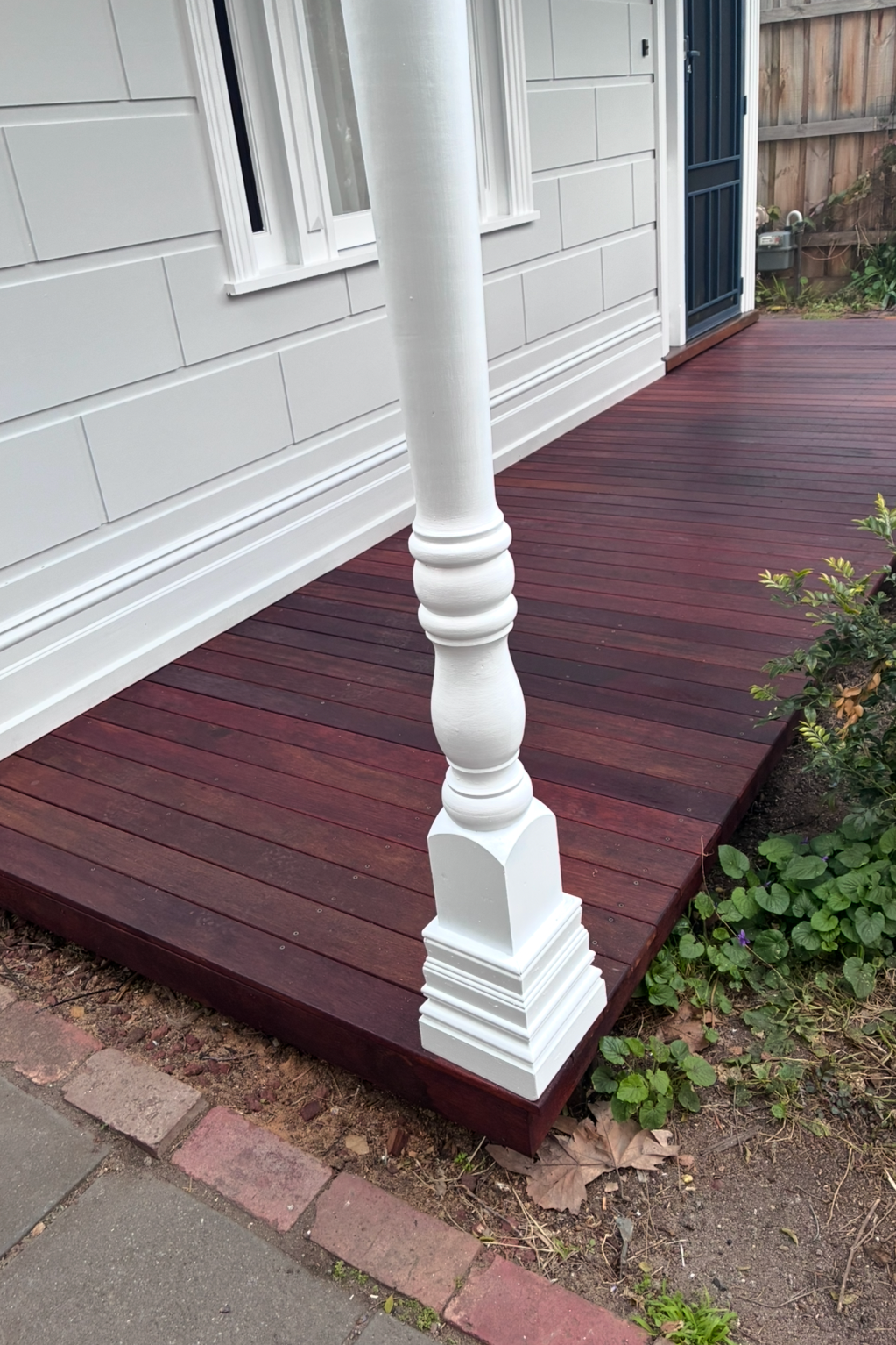 Post Restoration & Decking - Seddon
