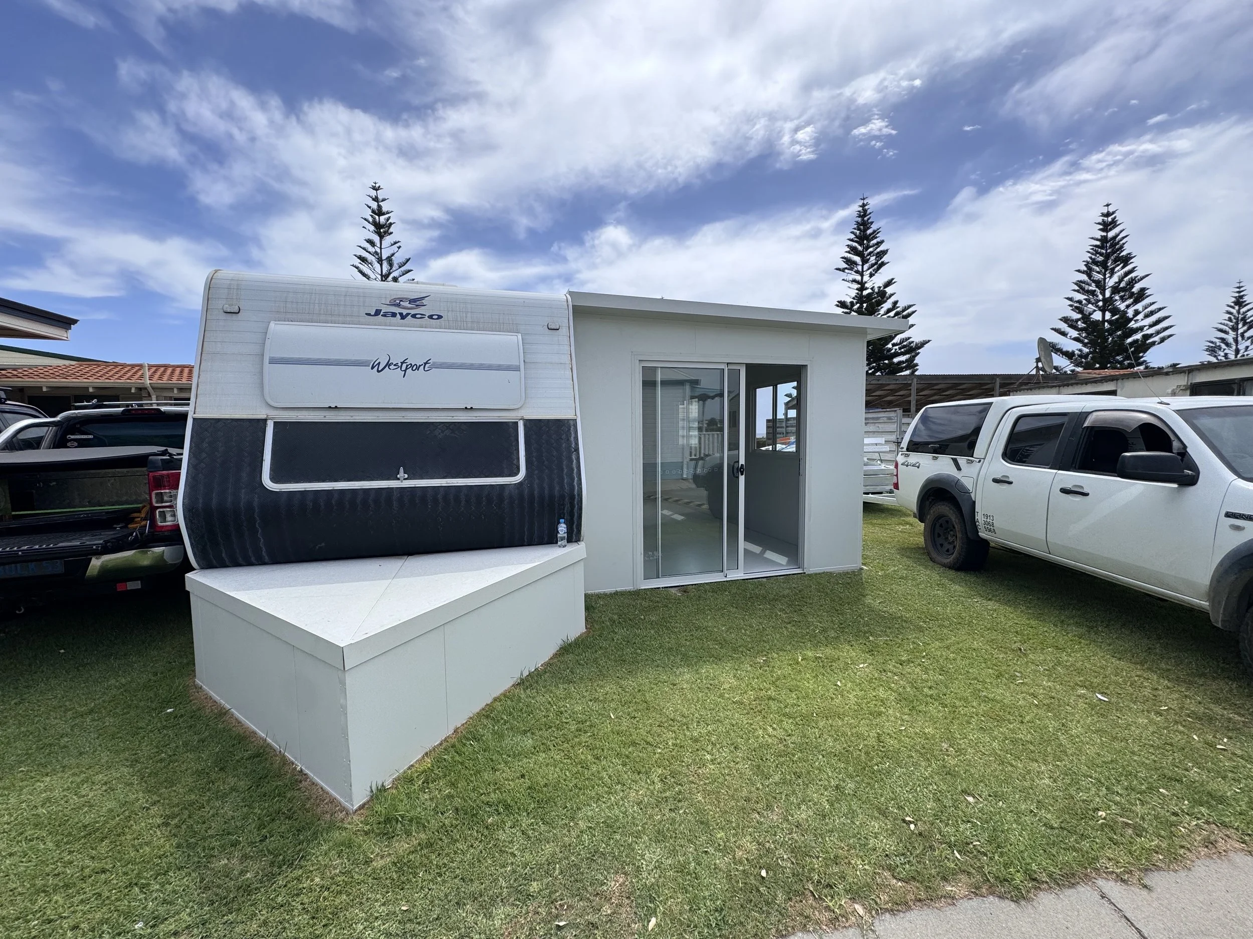 CARAVAN EXTENTION.jpg