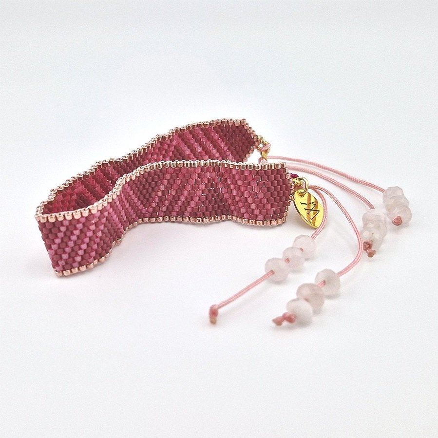 Lila Bracelet