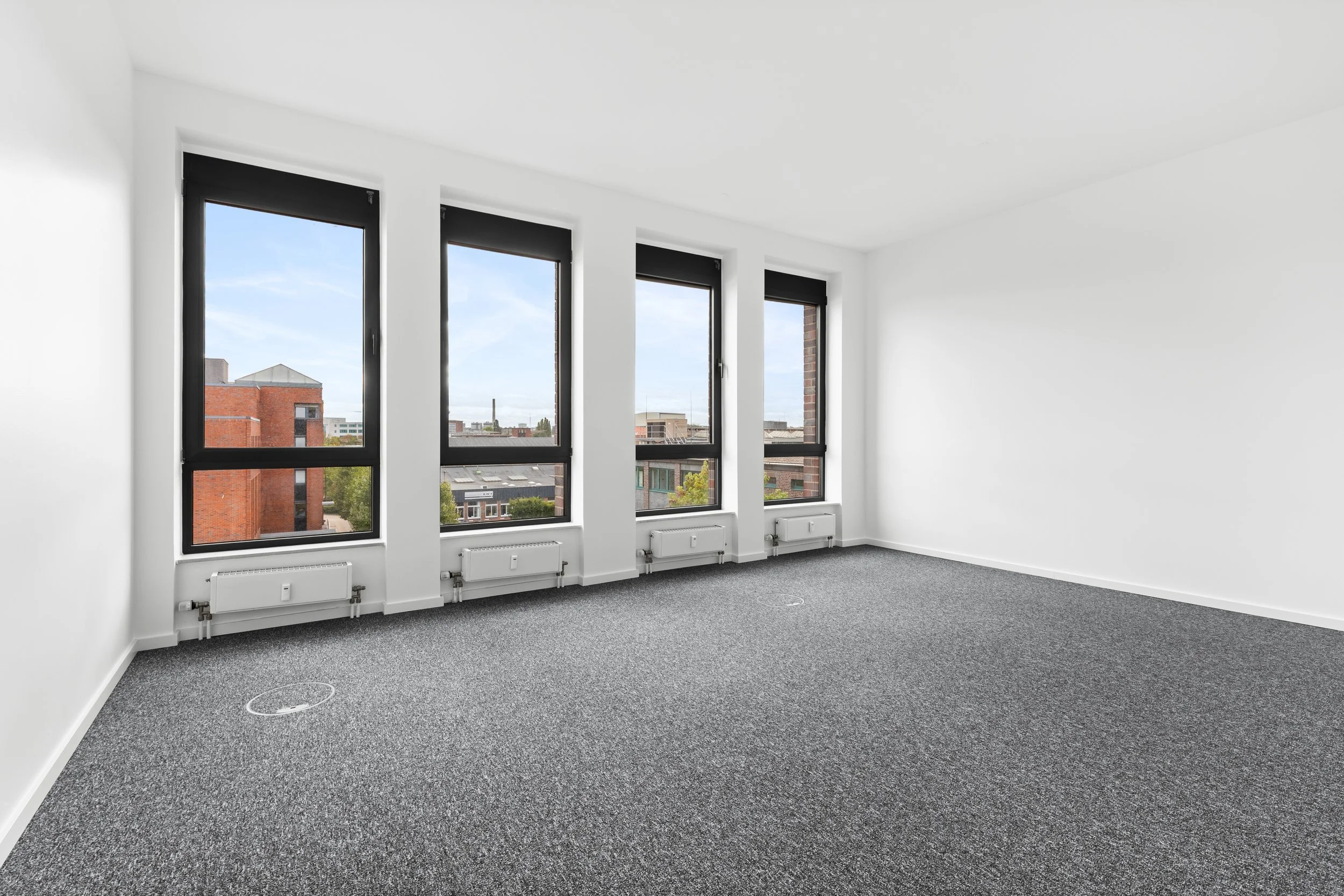 9_Büro 1.JPG