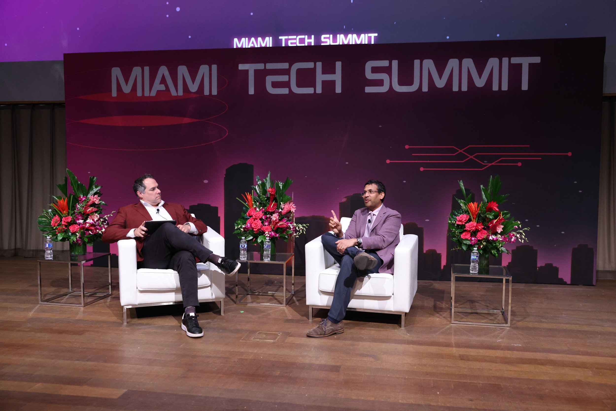 Javi Borges & Birju Shah speaking69.jpg