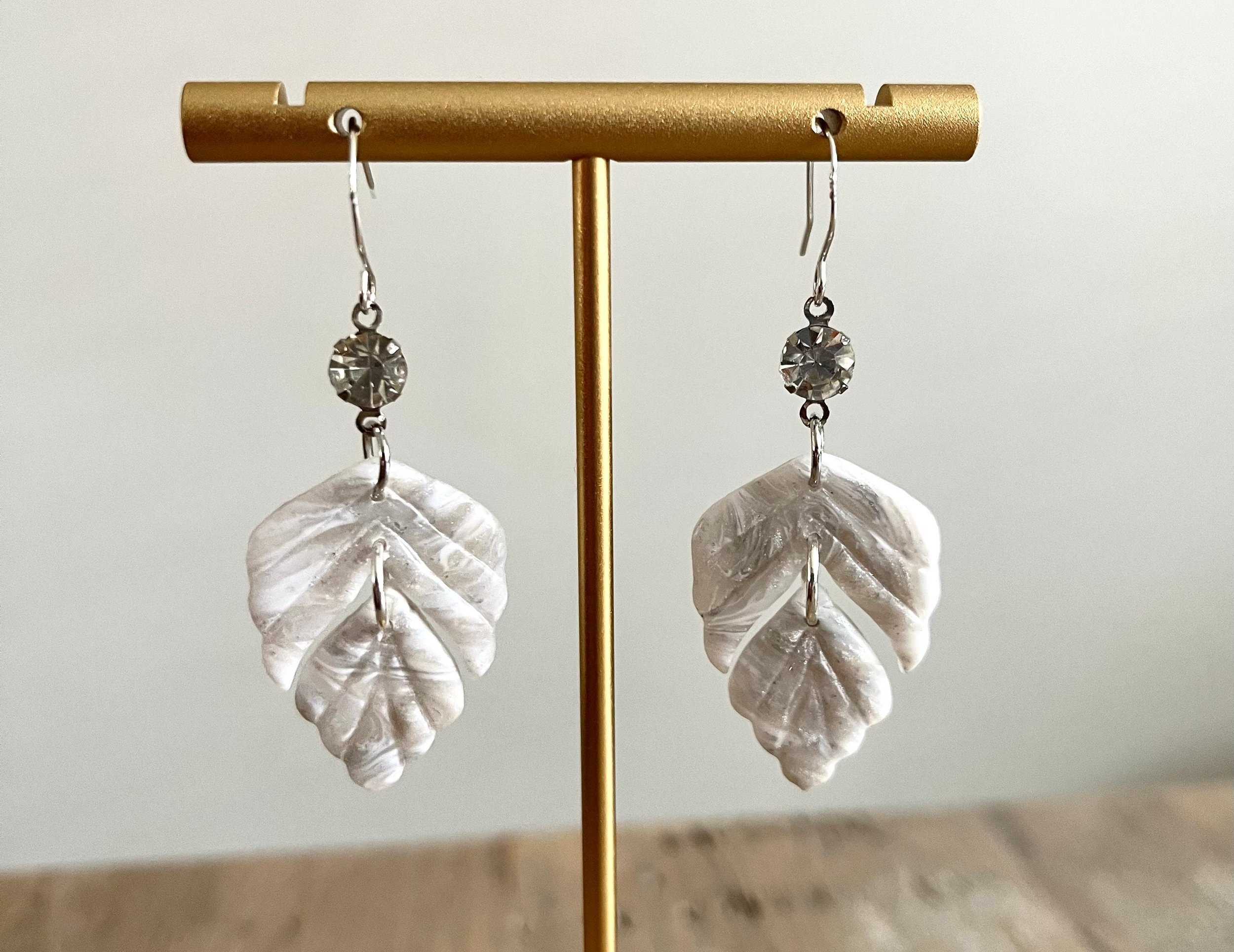 https://i.etsystatic.com/45784123/r/il/1e9e6a/5865653825/il_fullxfull.5865653825_fhi3.jpg