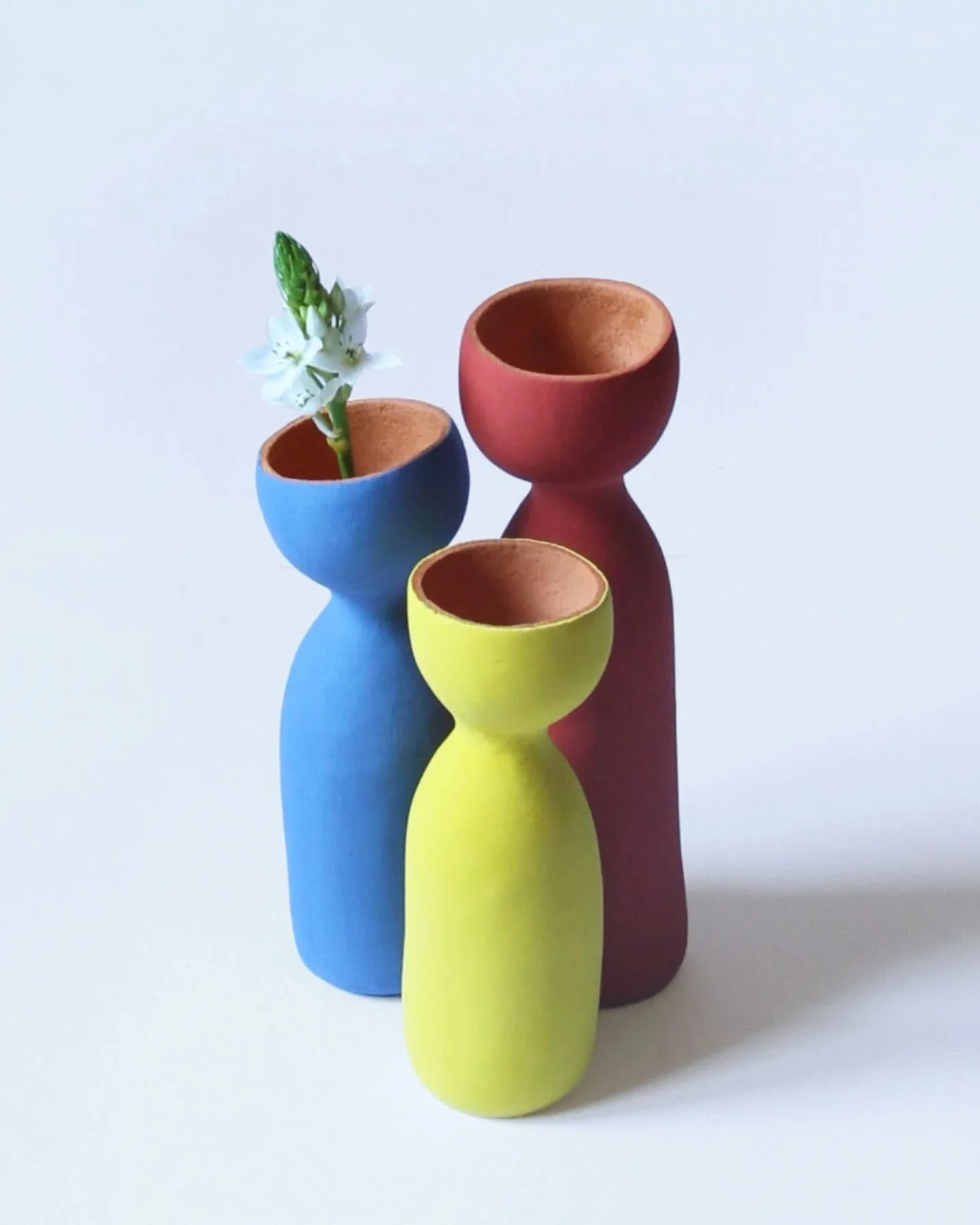 Colori primari
#colorinspire #homedecor #interiordecor #vasedesign #ceramicart