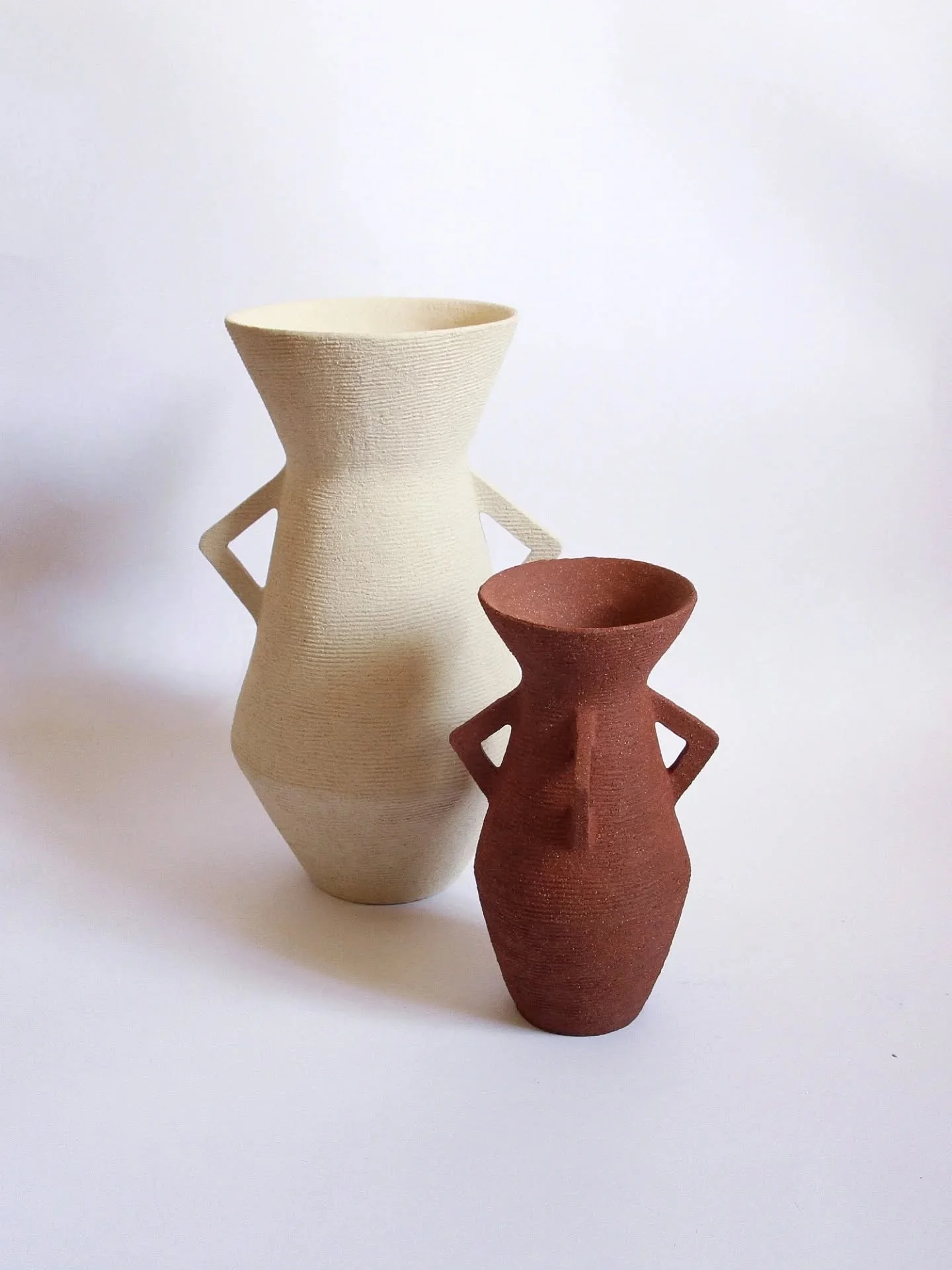 #homedecor #interiordesign #vasedesign #contemporaryceramics #clayart