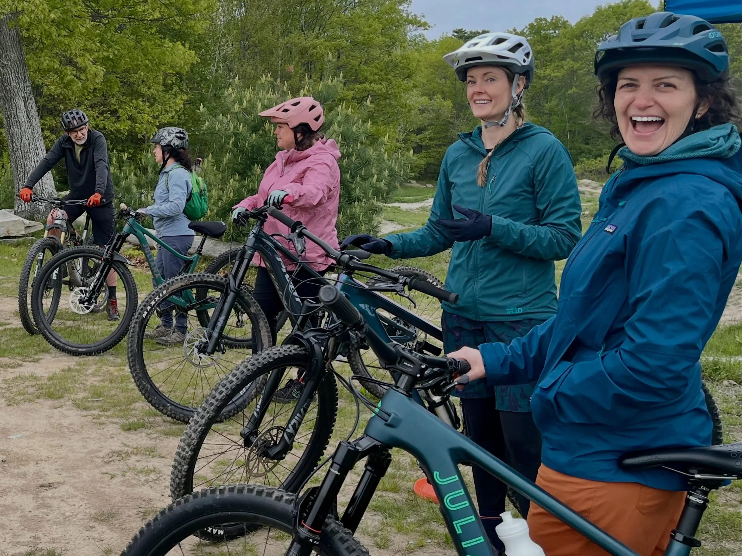 What a great day at Topsham Ponds, brought to you by Six Rivers NEMBA!! 🚵&zwj;♀️🌲✨

This weekend&rsquo;s Intro to Flow Skills and Intro to Tech Skills clinics, taught by Lindsay of Still Peaking, were packed with progression, great energy, and so m