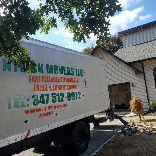 Make Your Movers Happy!

Actually, are you getting ready for a big move? And do you want everything to go fast? But you might not know this one simple trick.

Actually, label your furniture.

And write the name of the room on a piece of tape.

Actual
