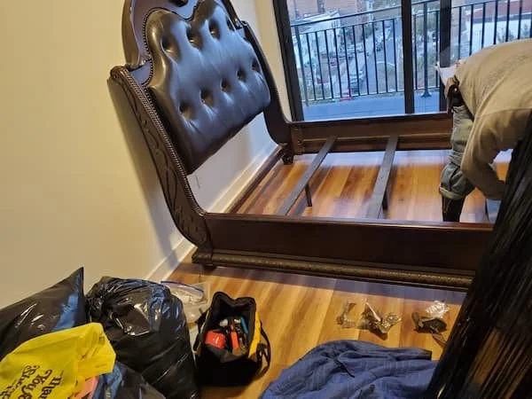 Need Brooklyn Heights movers? 🏙️📦

Brooklyn Heights movers at NYC Brooklyn movers LLC provide packing, loading, transporting, unloading, and placement for local moves. They protect furniture, manage heavy lifting, and keep each move organized from 