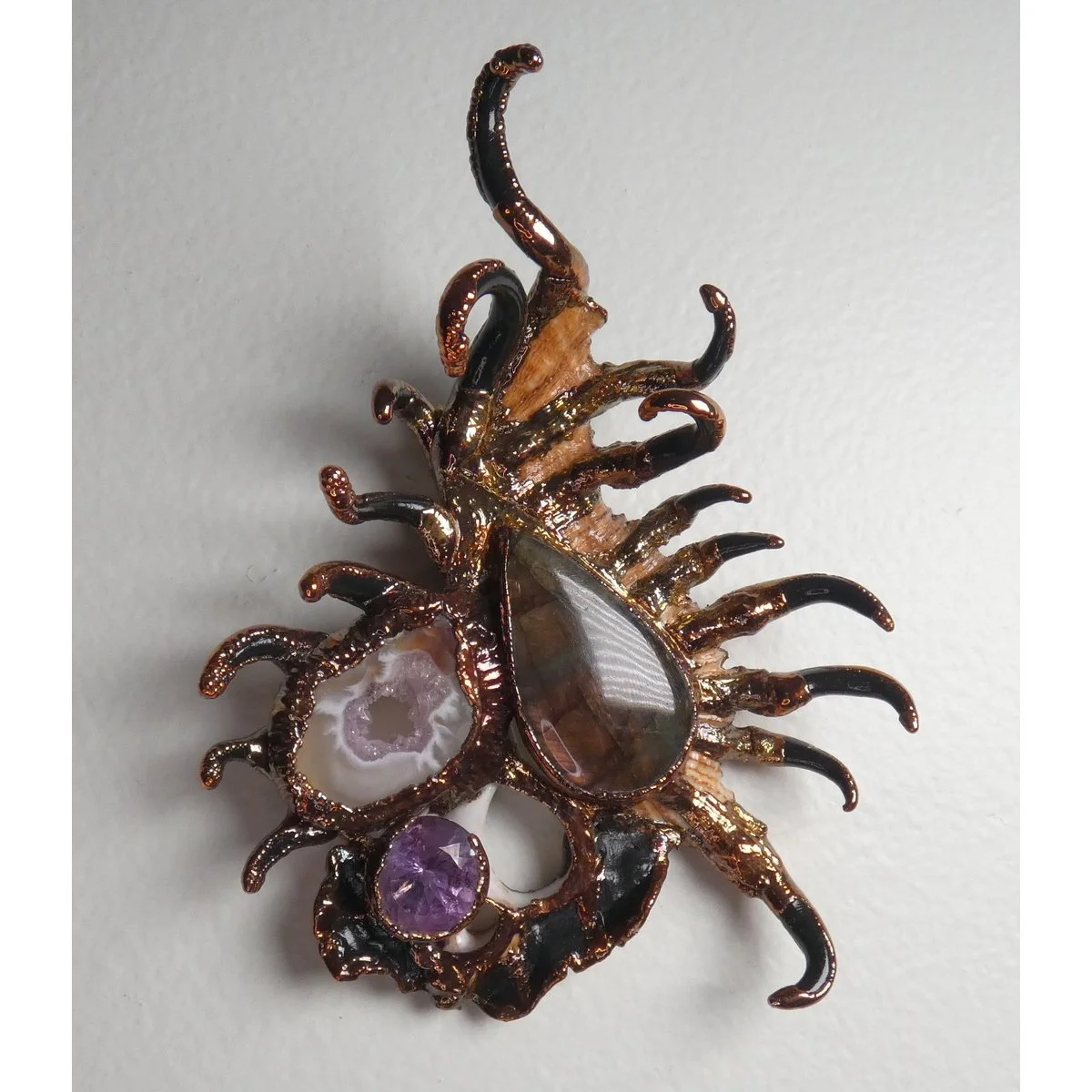 Symbiont 039 Wall sm 1200 with border.JPG