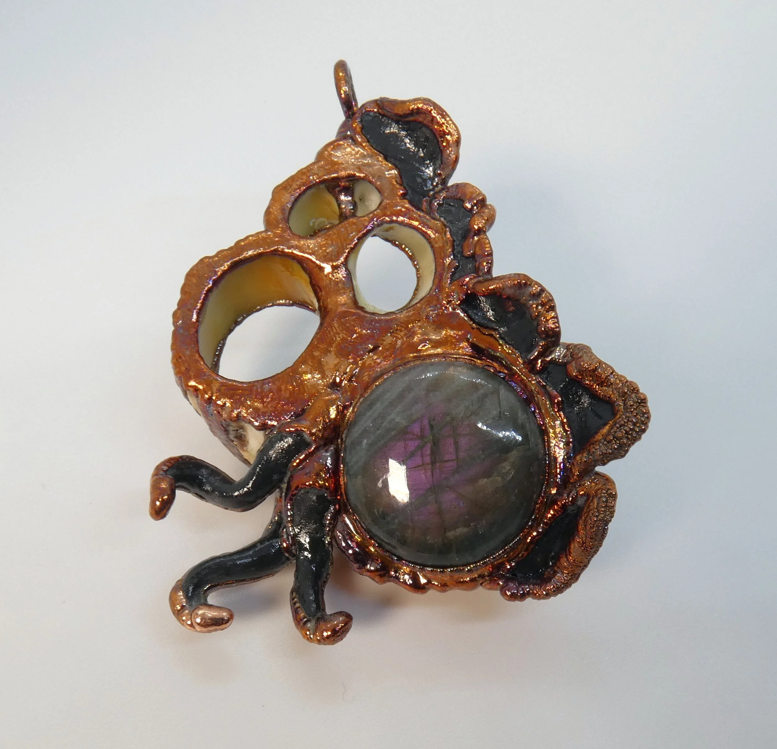 Symbiont 010 Front.JPG