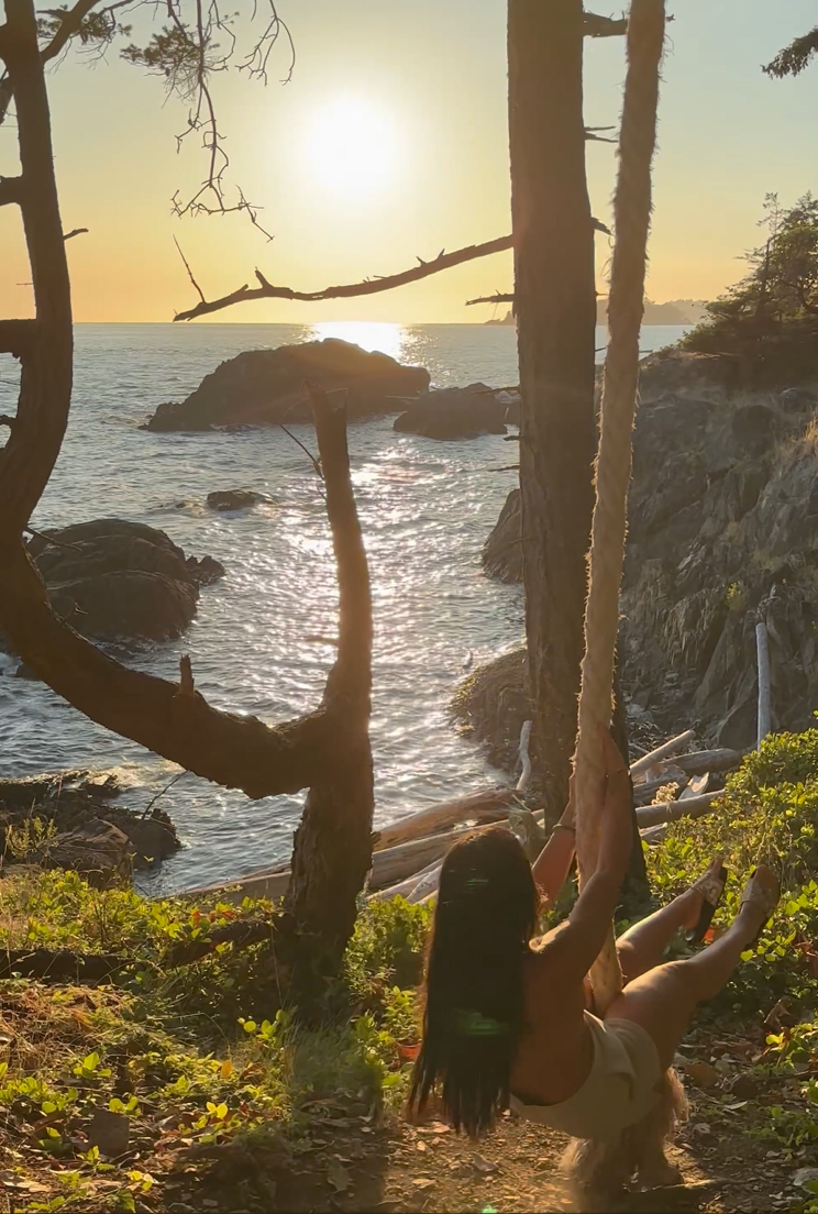 Escape to a Hidden Island: A 25-Minute Journey to Ocean Bliss and Hidden Gems Near Vancouver