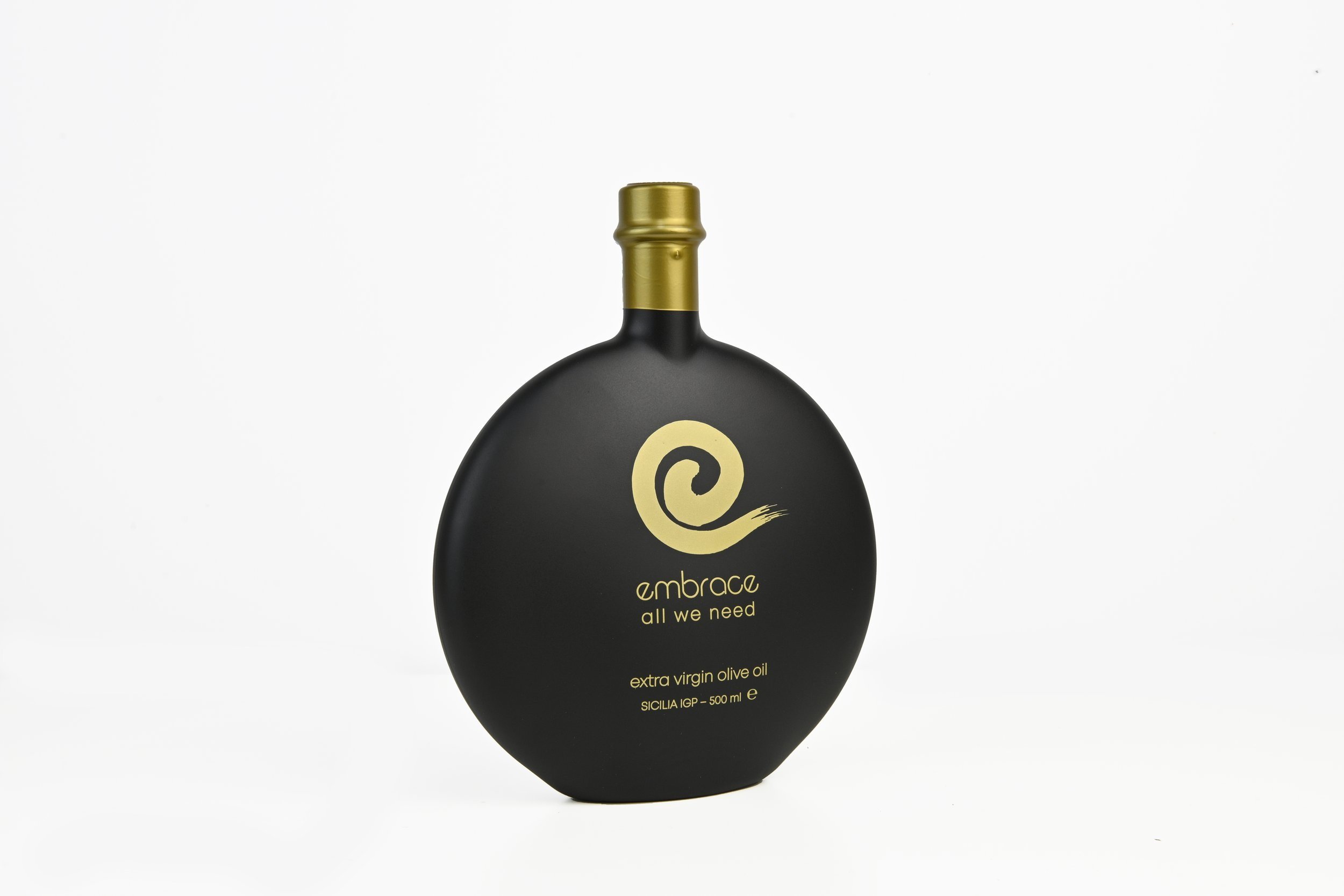 500 mL black glass bottle Embrace extra virgin olive oil Sicilian IGP