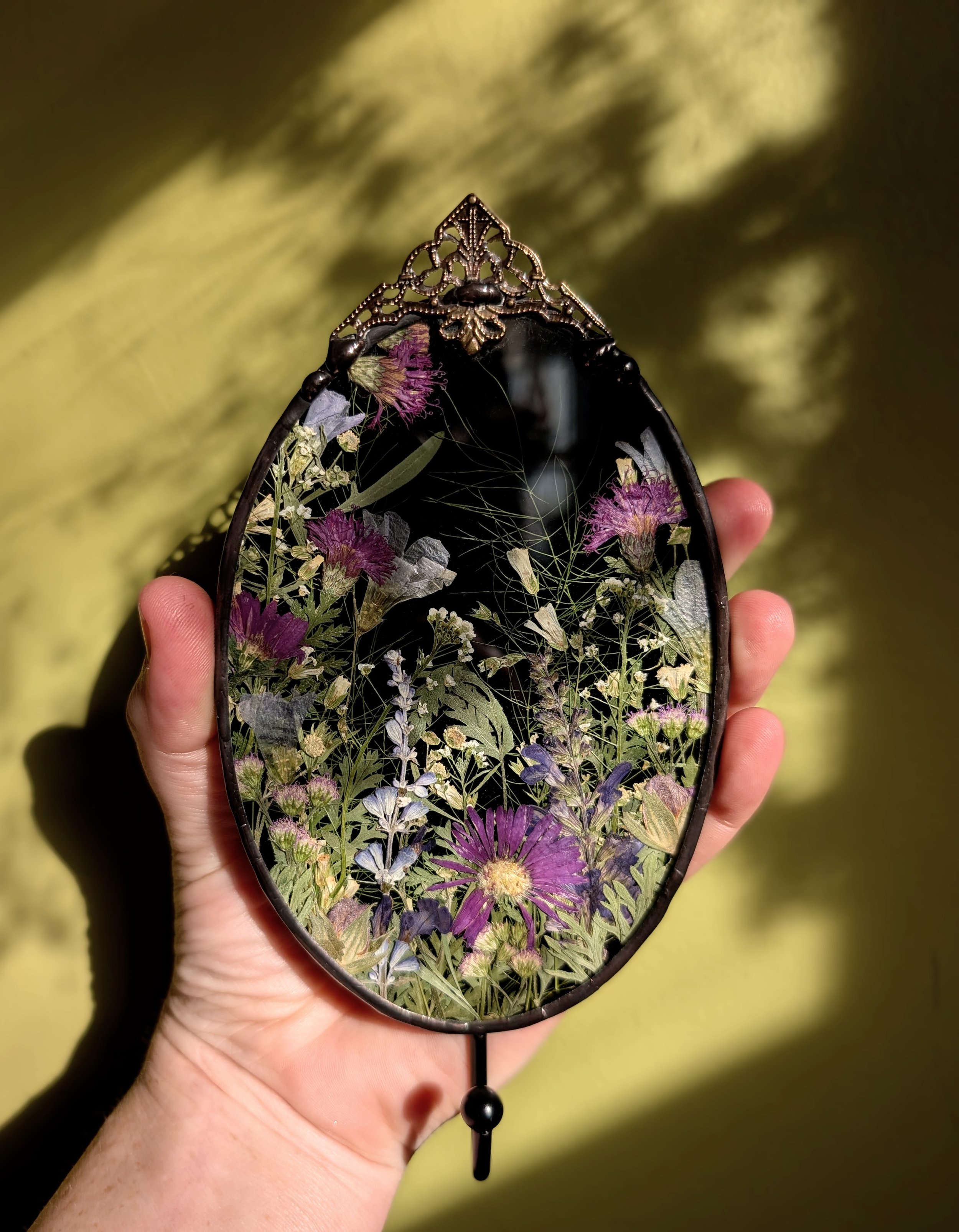 Glass Necklace Hanger - Secret Garden