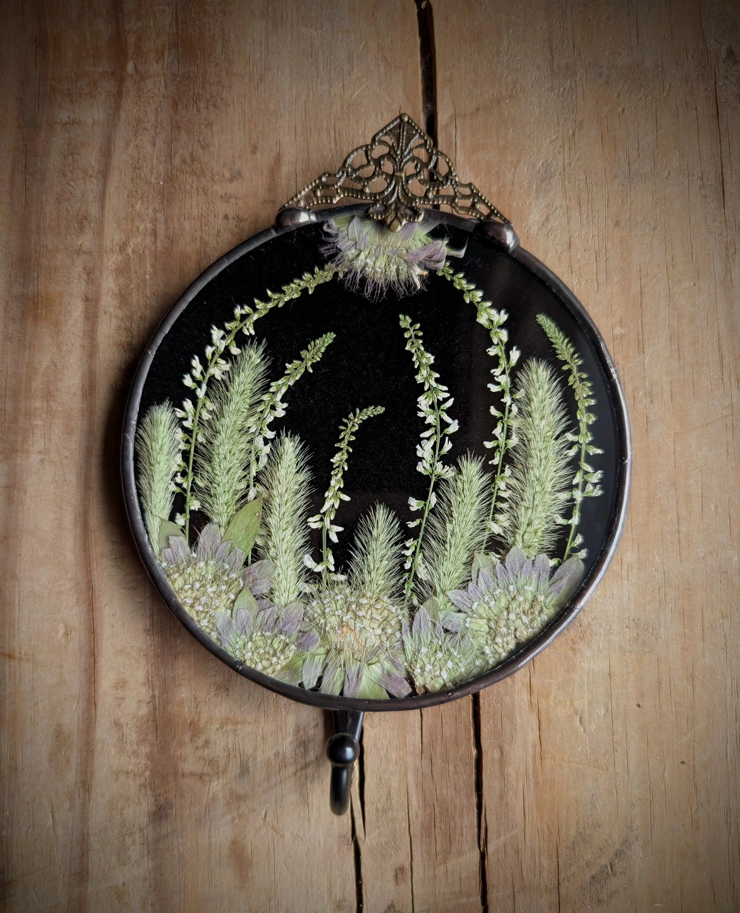 Glass Necklace Hanger - Bee Balm