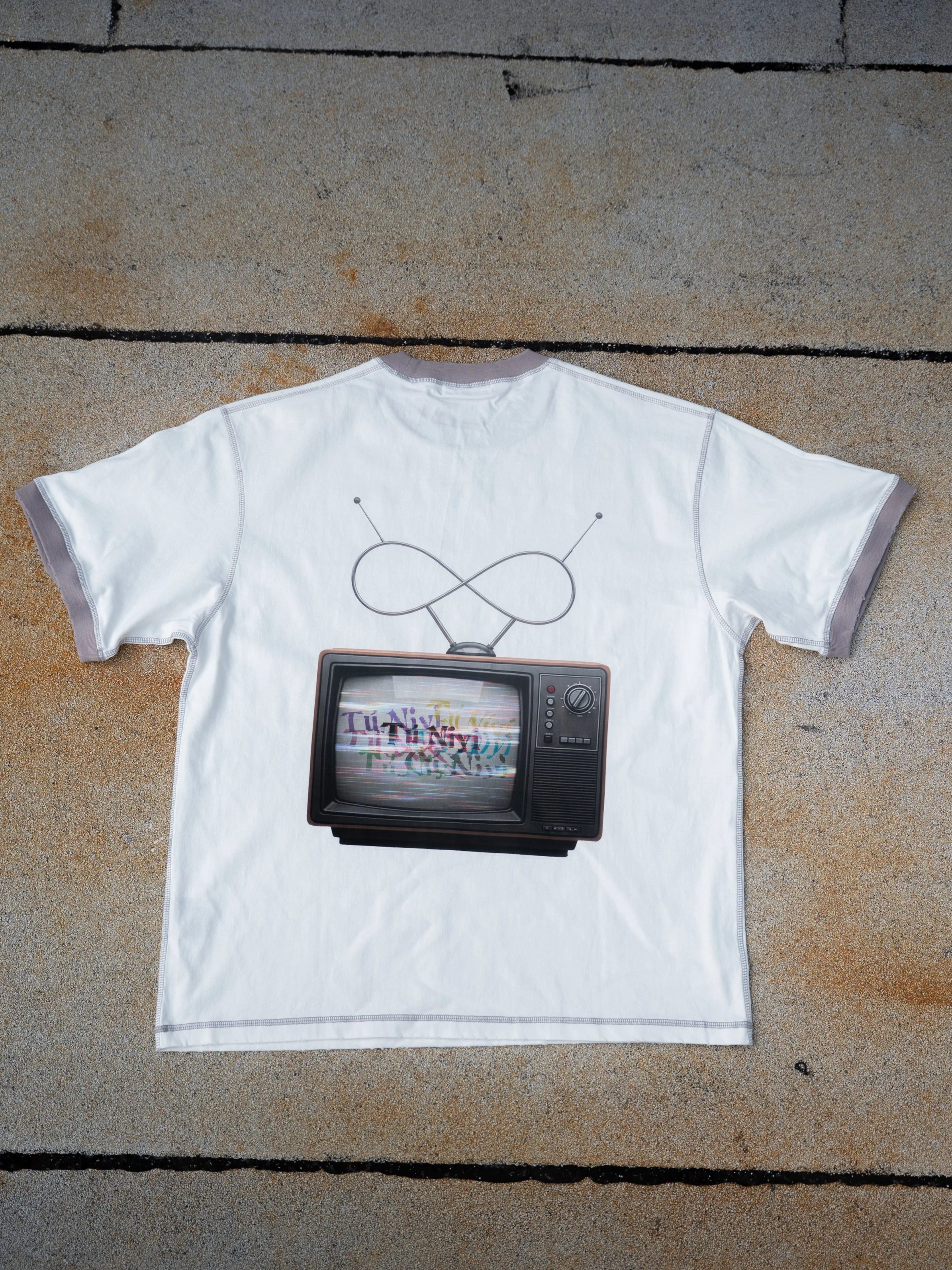 TúNiyi Static and Signals T-Shirt
