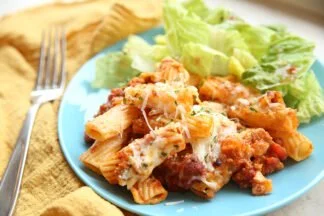 FREE Community Dinner 