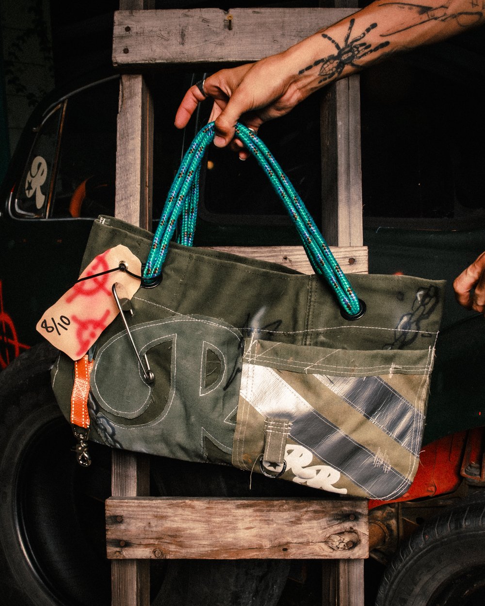 BAG 008