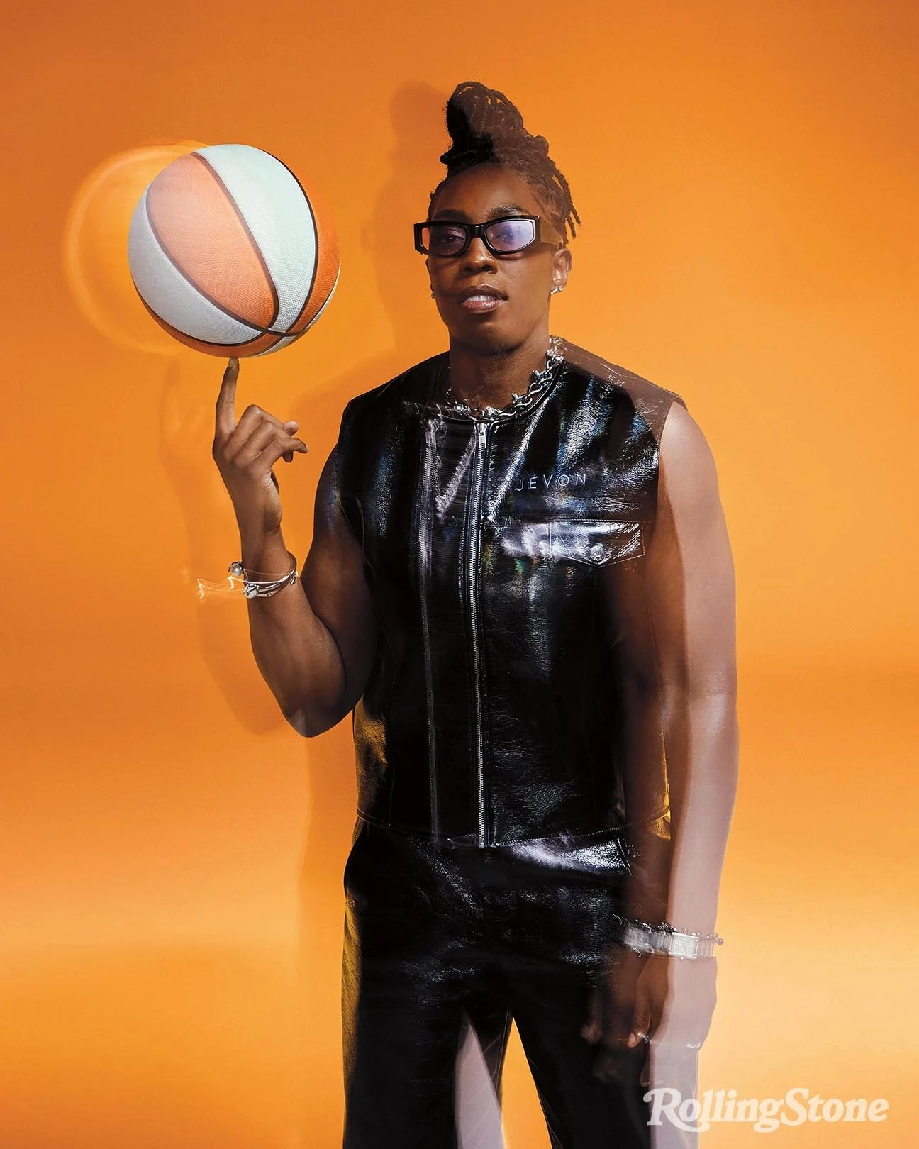 R1389_FEA_WNBA Chelea Gray print.jpeg