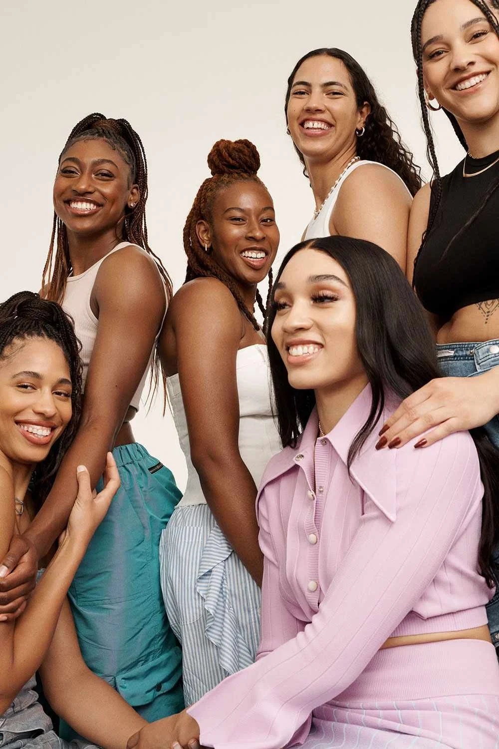 Glossier-x-WNBA-Campaign08212313-17d2f2b4d1e1439da73ad4af98e95c25.jpg