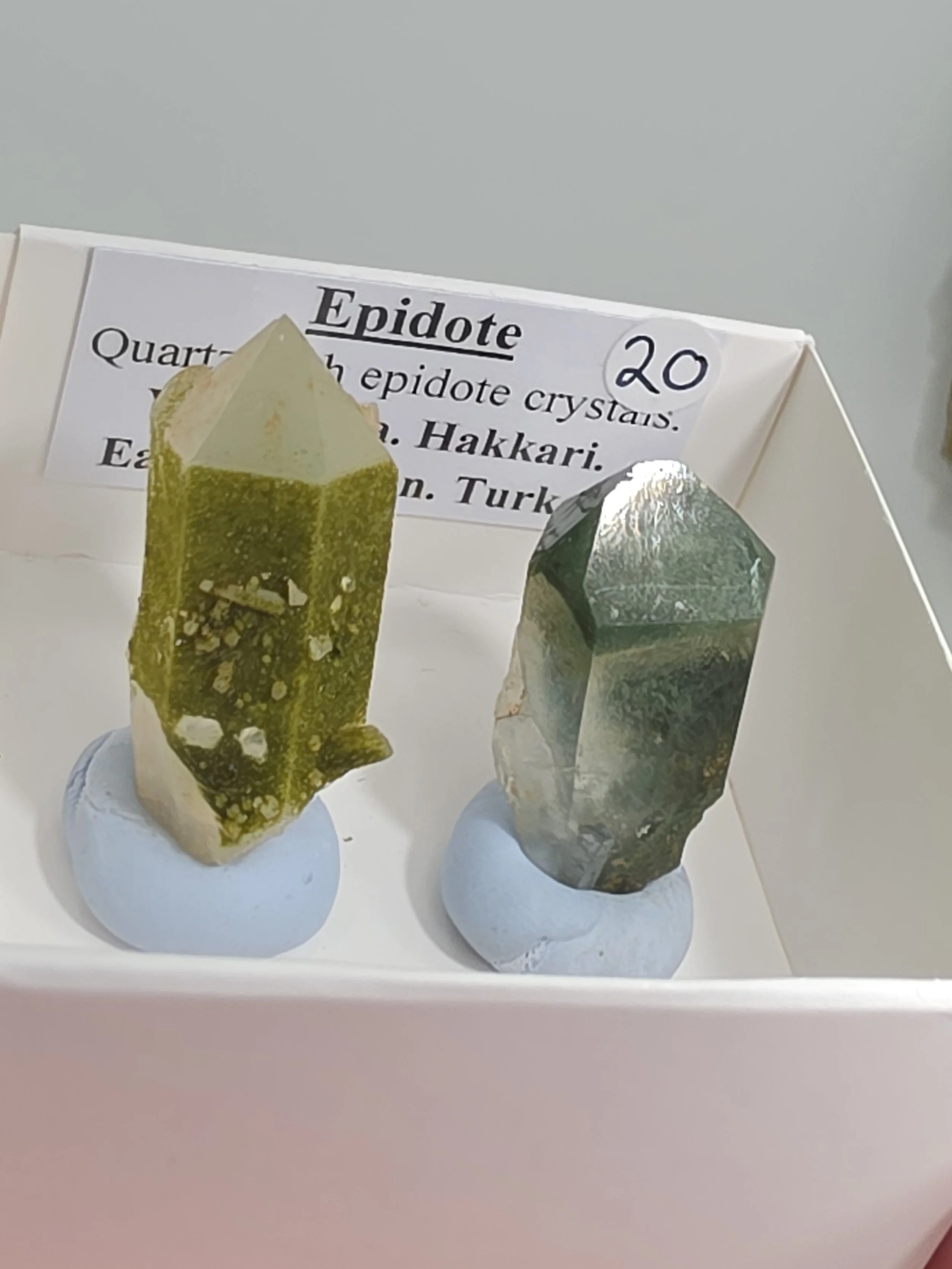 # - 5439 Epidote with quartz