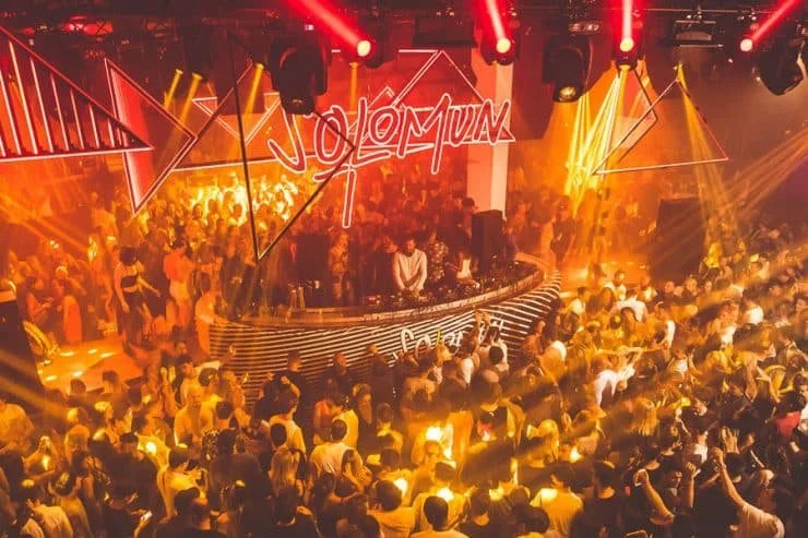 Solomun +1 regresa a Pacha Ibiza para su residencia dominical en 2026