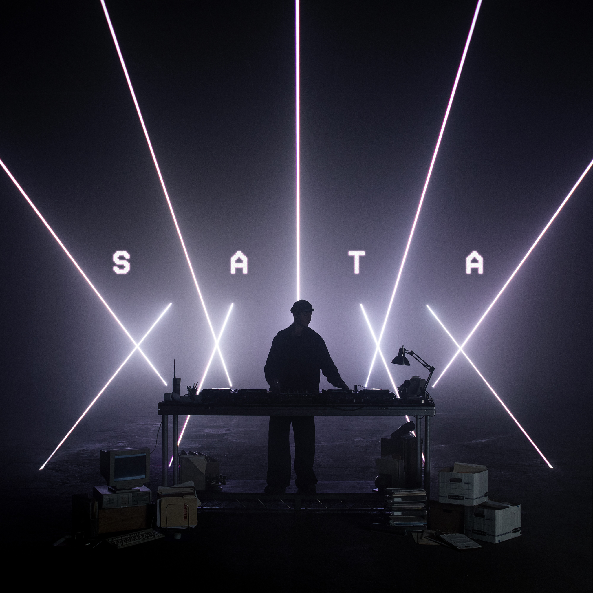 John Summit lanza el potente himno warehouse “SATA”