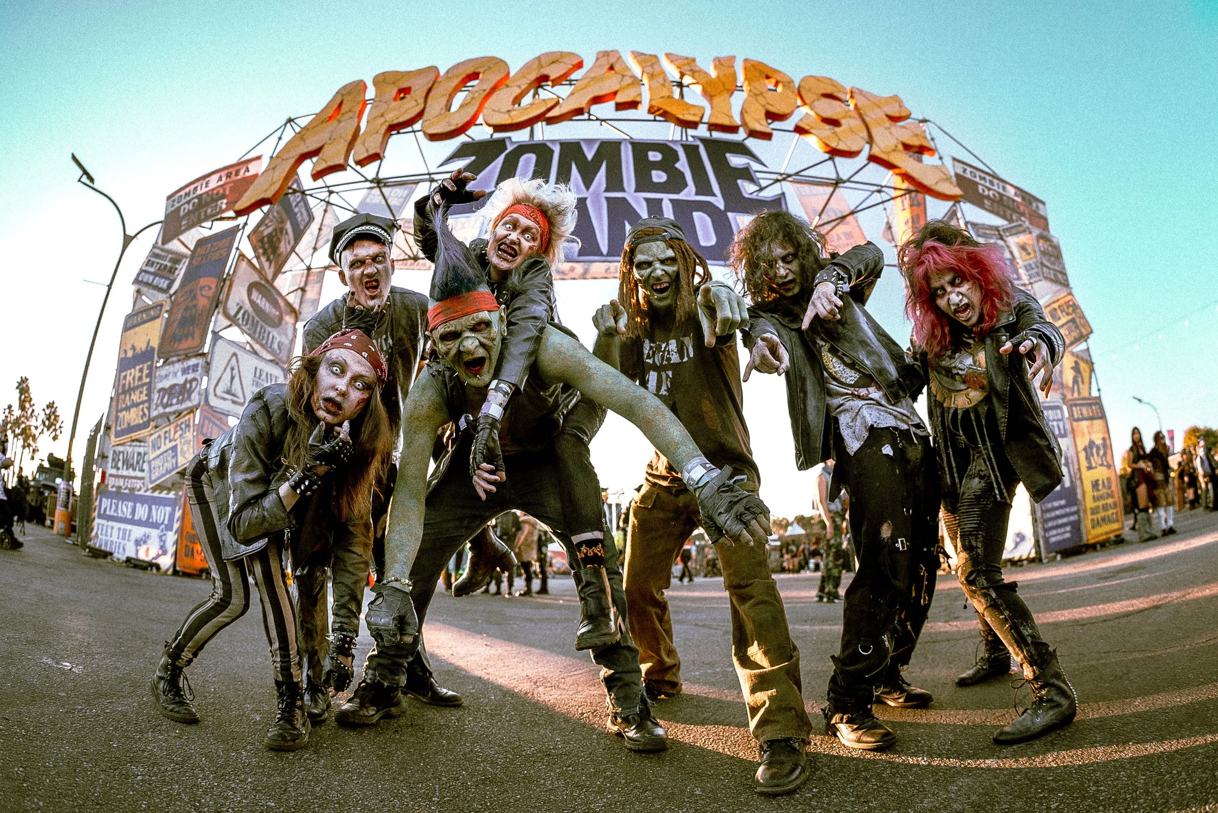 Luis Colato for Apocalypse_ Zombieland (2).jpg