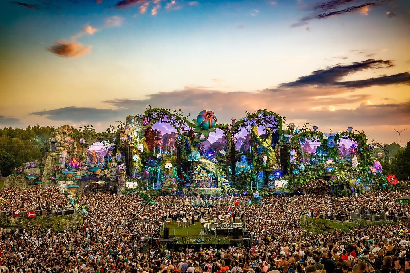 tomorrowland presents: One year