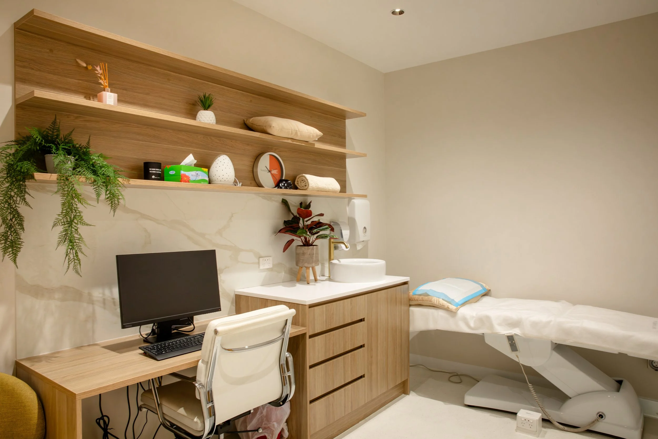 BUR001 Clinic Photography_HR-16.jpg
