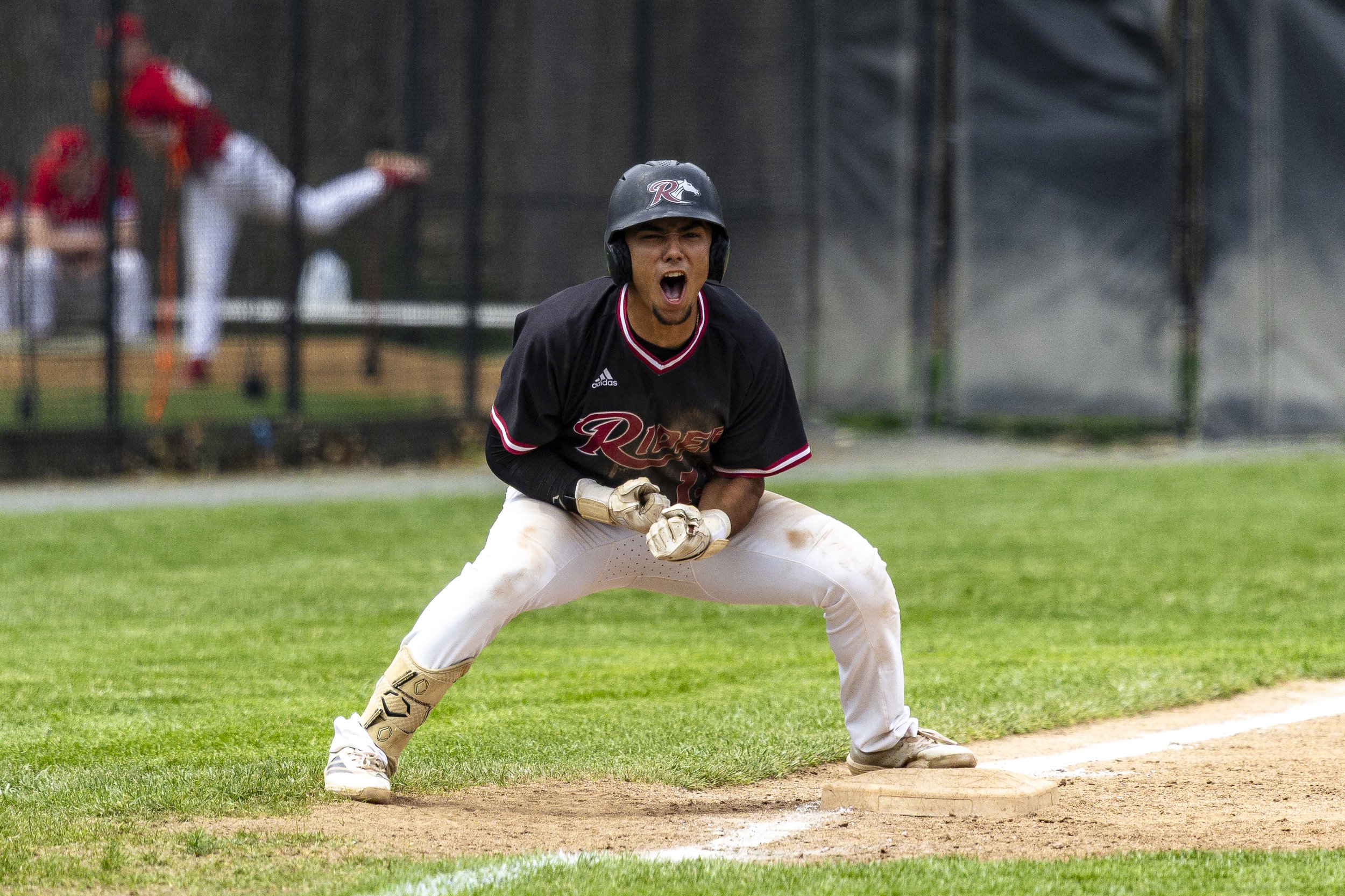 Rider.vs.SHU-055 copy.jpg