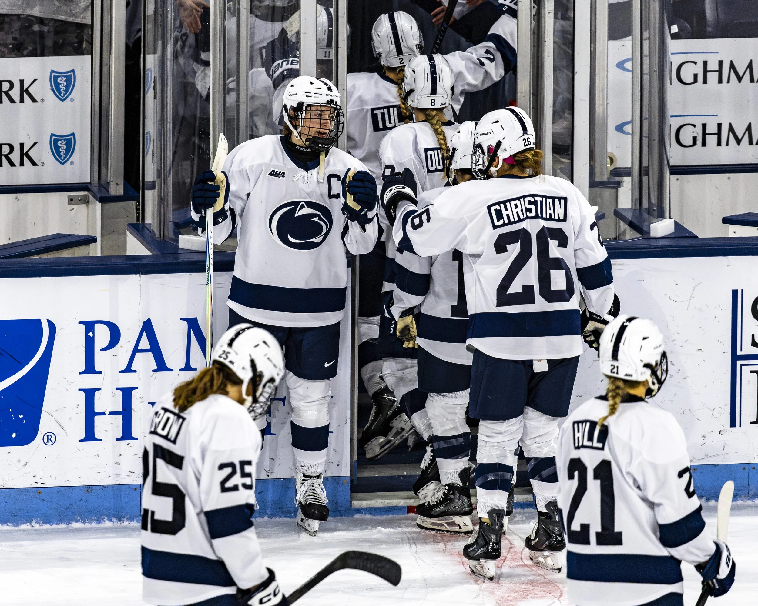 Janecke_Tessa_&_Christian_Maddy (PSU_Hockey) 049.JPG