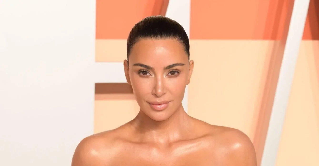 Kim Kardashian’s Geneo Glow Powers the Pro2Lift