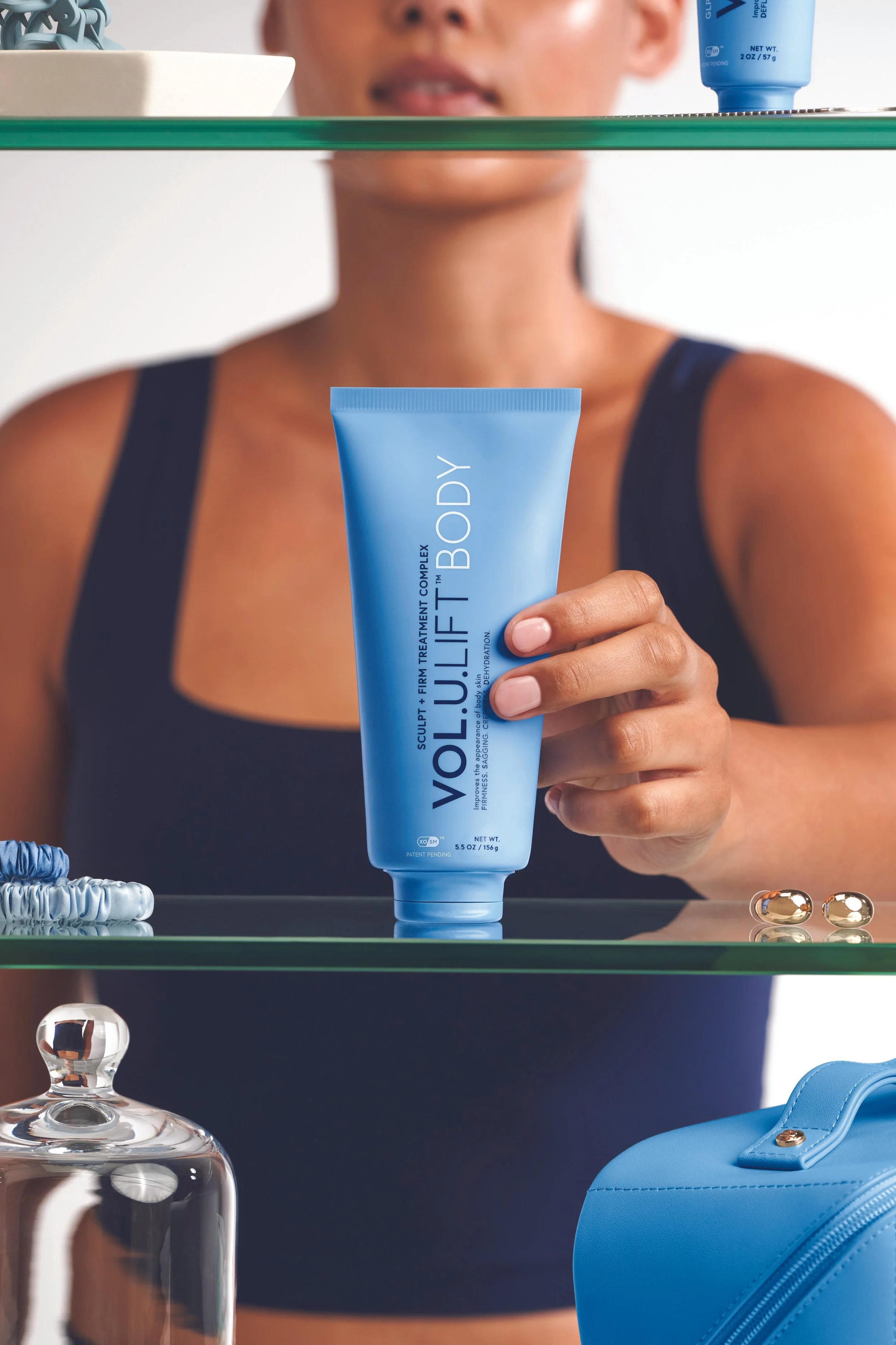 VOLULIFTbody_5.5oz_BathroomVanityModel_1306_280715.jpg