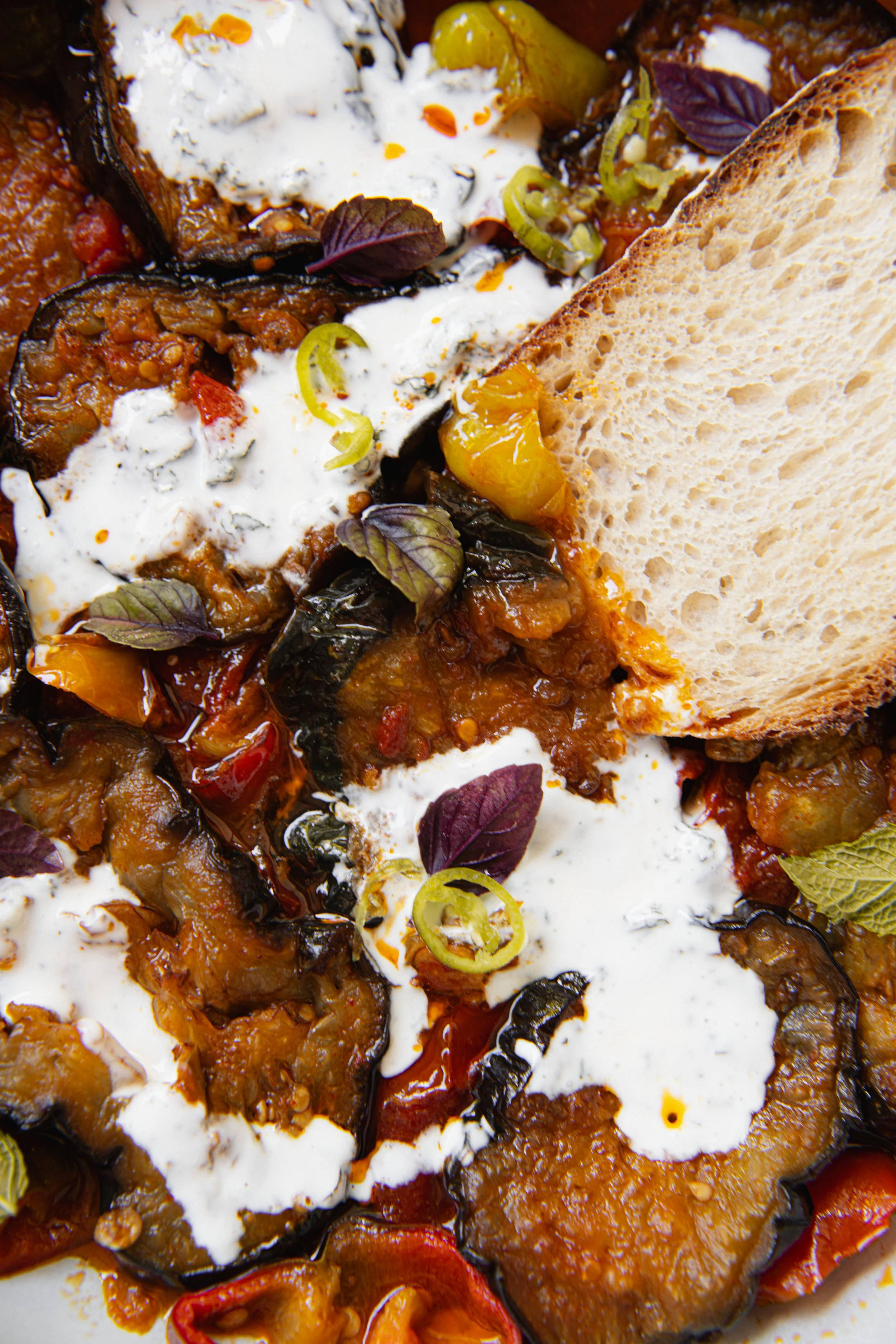 Badymjan - Aubergines with Tomatoes