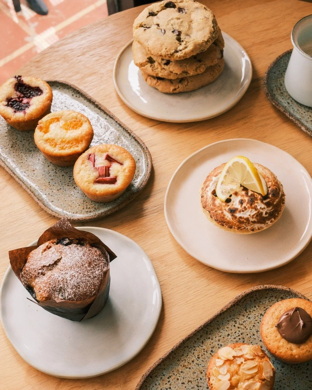 Did you know that we bake all of our sweets in house?

That's right, all of them!

Cakes, muffins, friands, cookies, brownies, blondies, banana bread, scones &amp; slices. All from scratch &amp; all available every day that we're open 🌿☕

#visitwagg
