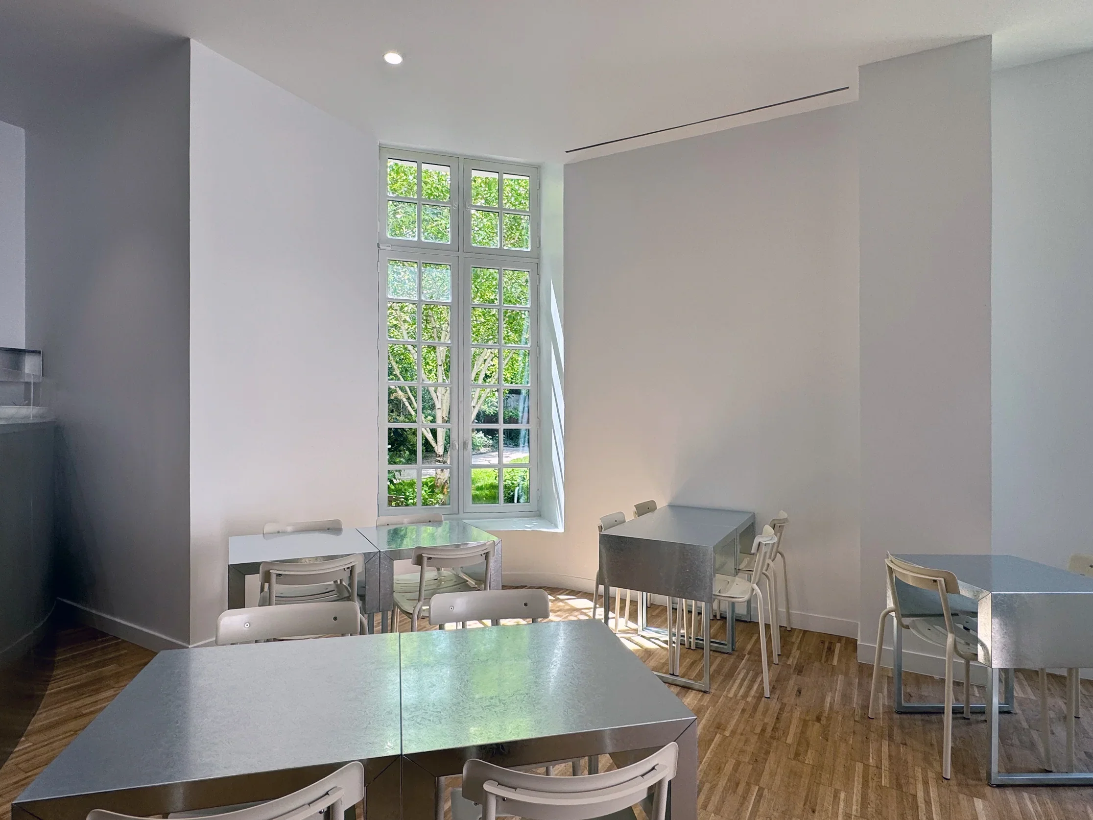 Rose Bakery at Dover Street Market