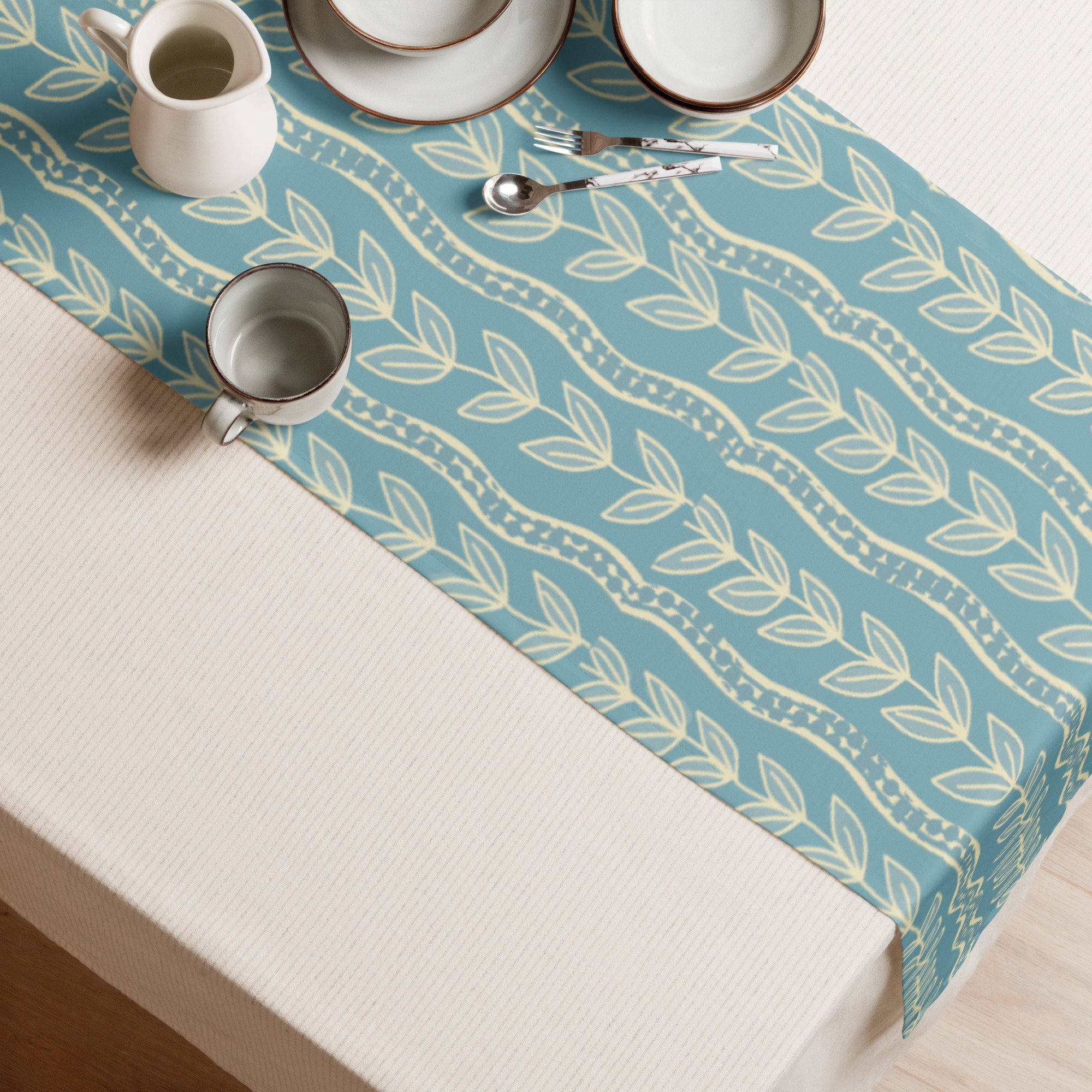 table-runner-white-front-687a34841c7e7.jpg