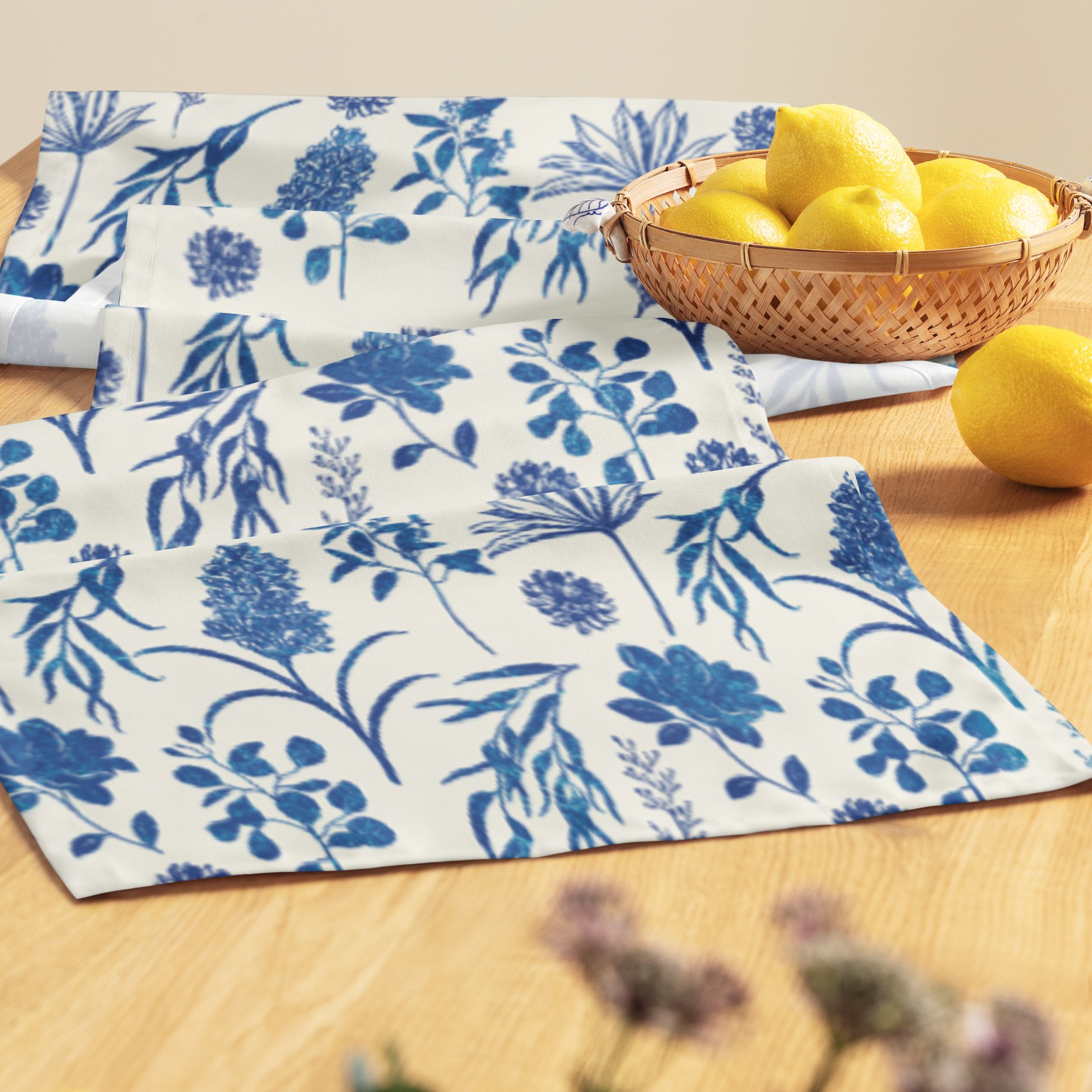 table-runner-white-front-687a35c099698.jpg