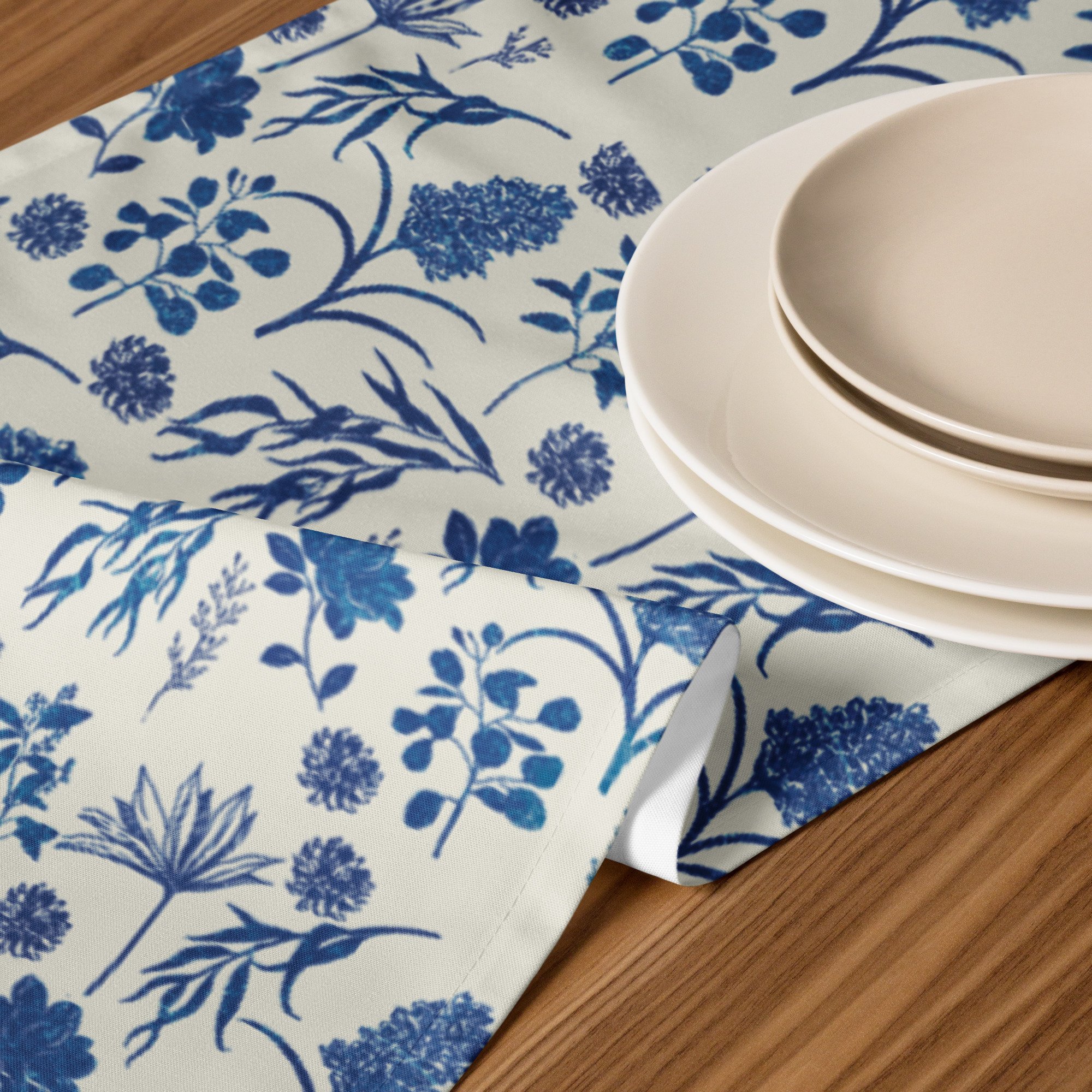 table-runner-white-front-687a35c0996e2.jpg