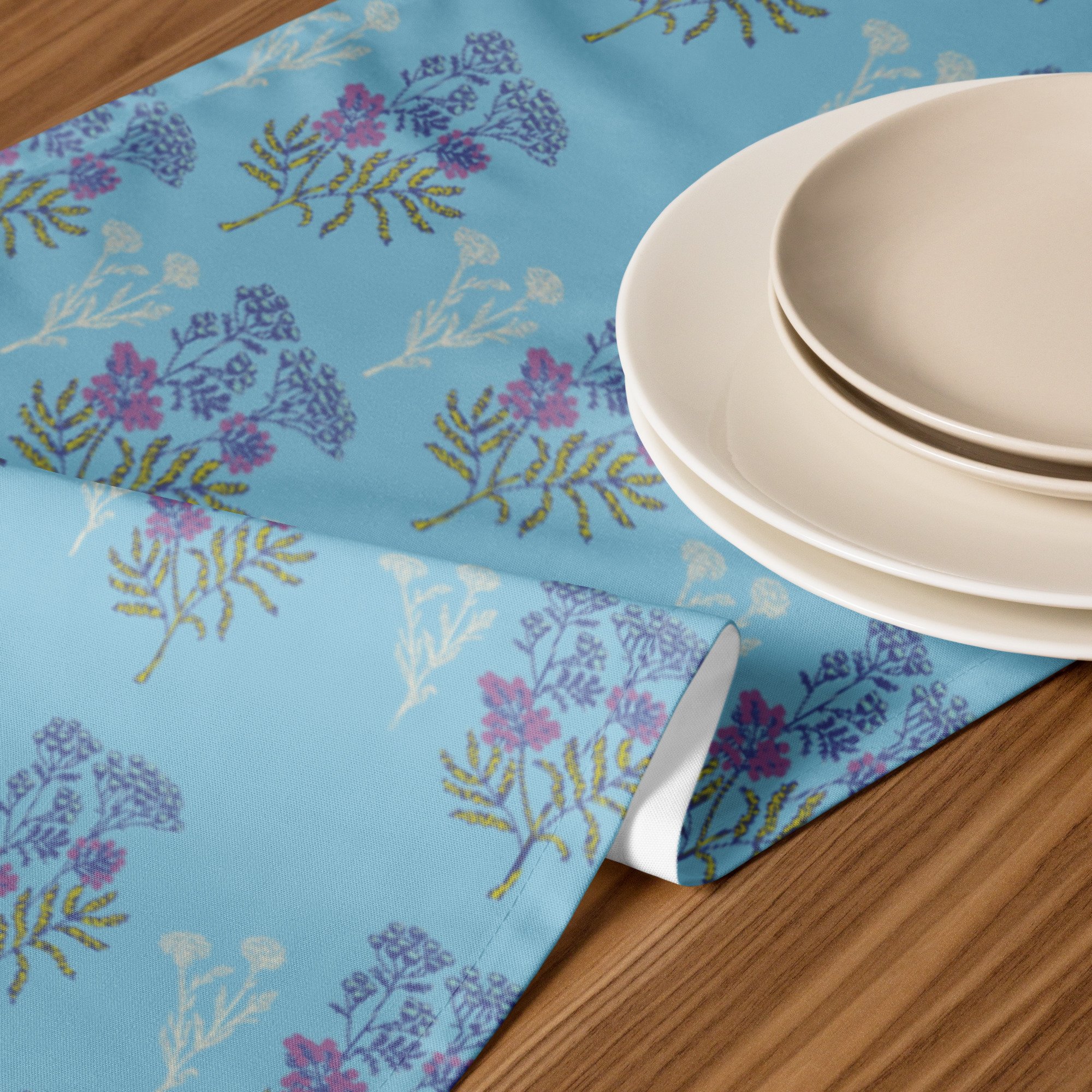 table-runner-white-front-687a35ca02c40.jpg