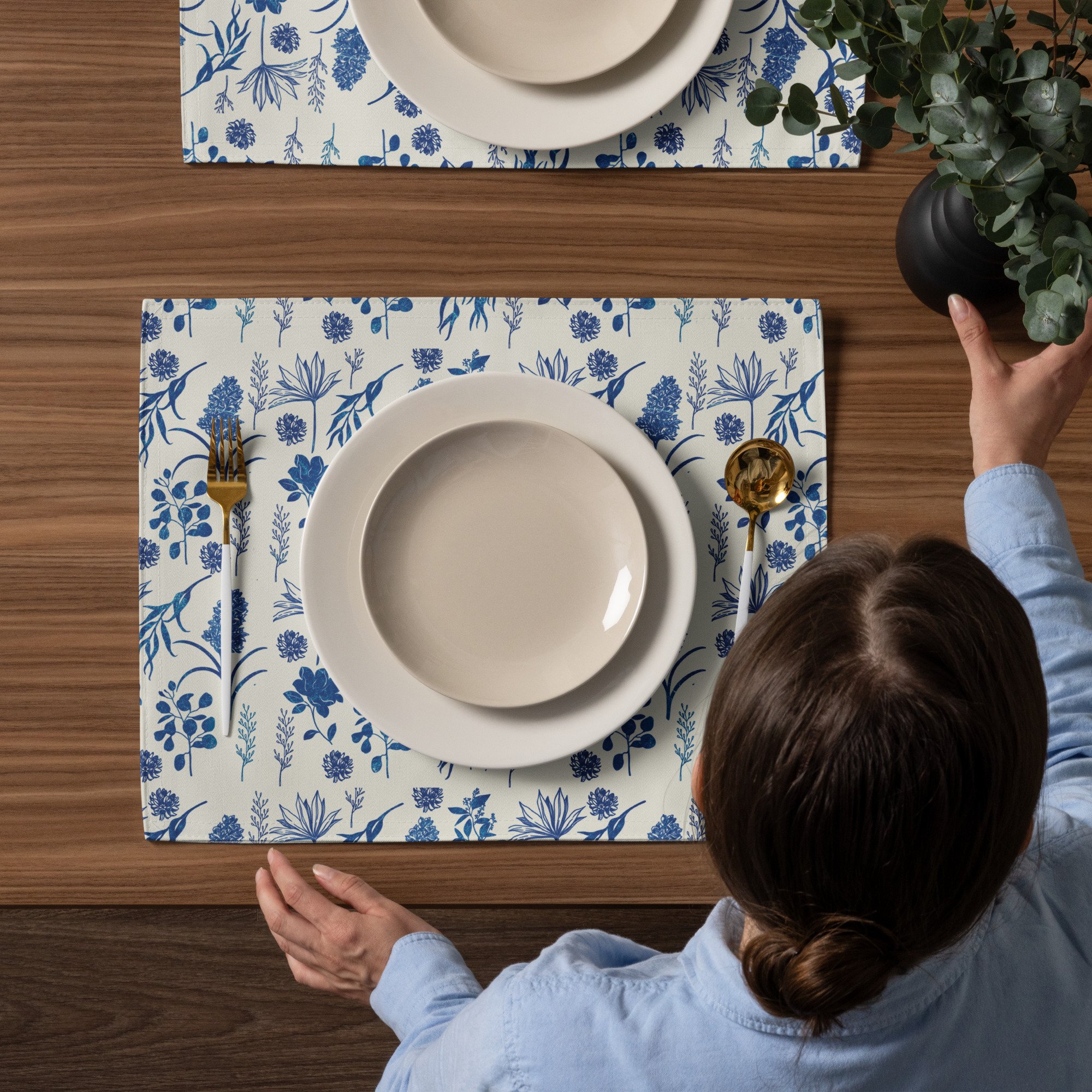 placemat-set-(4)-white-front-687a36ed9abf3.jpg