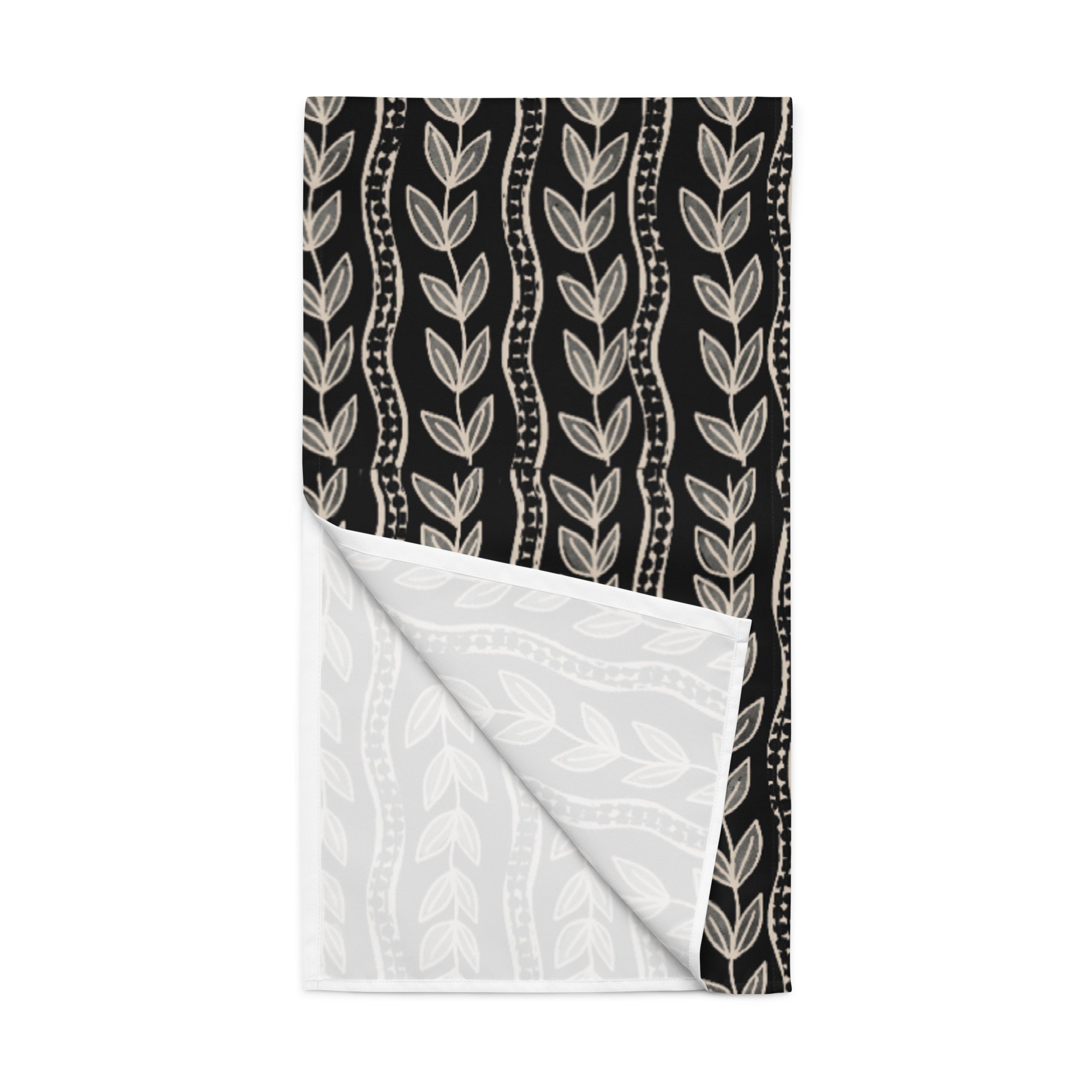 table-runner-white-front-687a377be585e.jpg