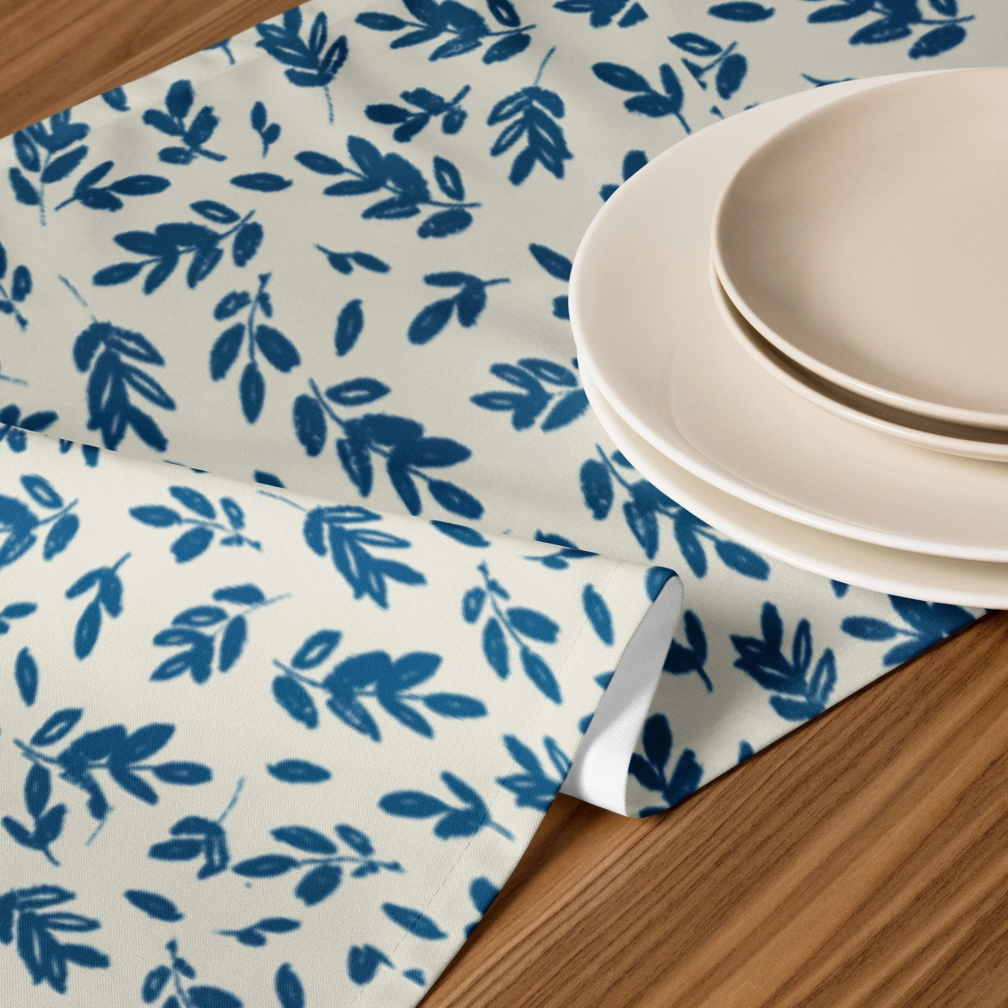 table-runner-white-front-687a3807ecb1f.jpg