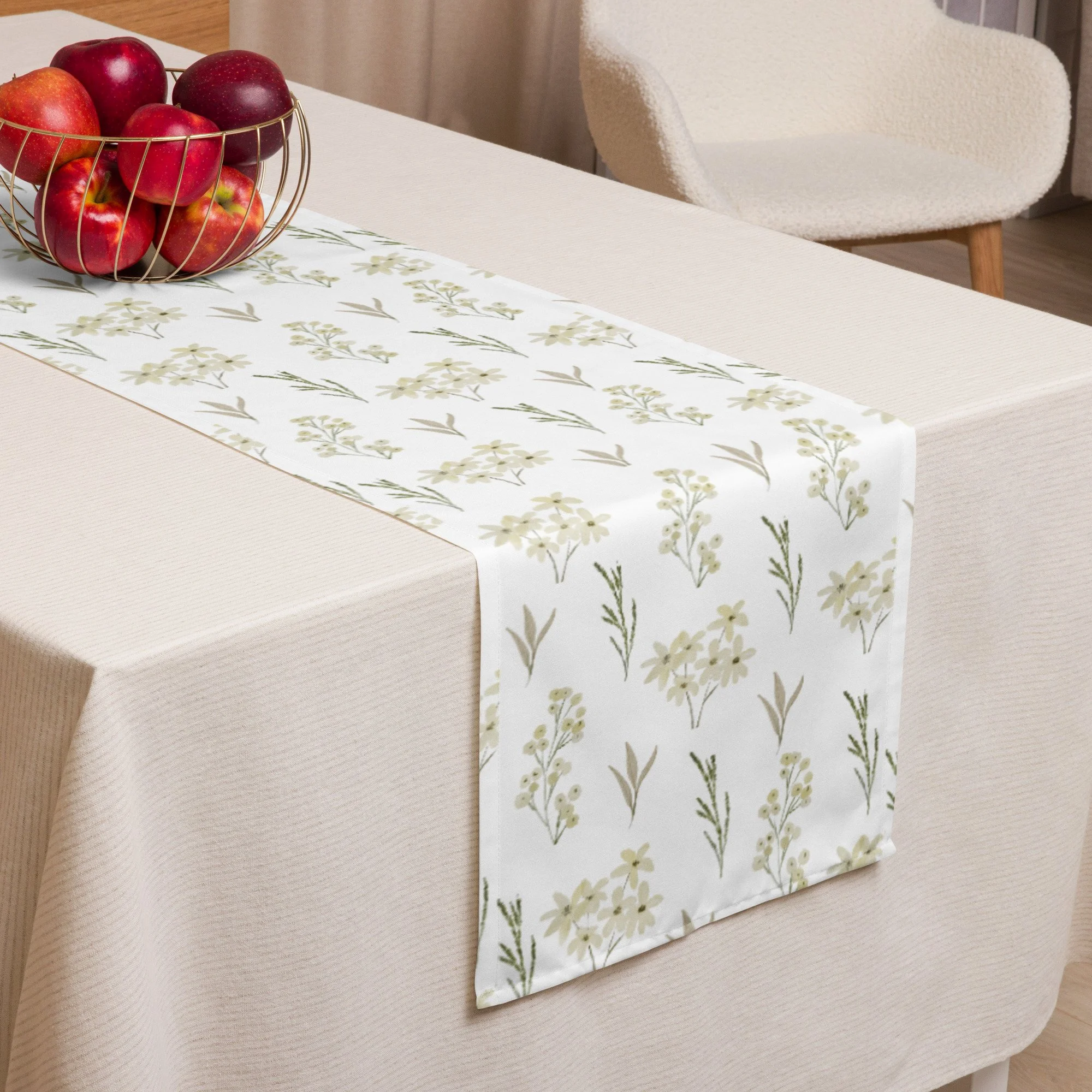 table-runner-white-front-687a382c7f968.jpg