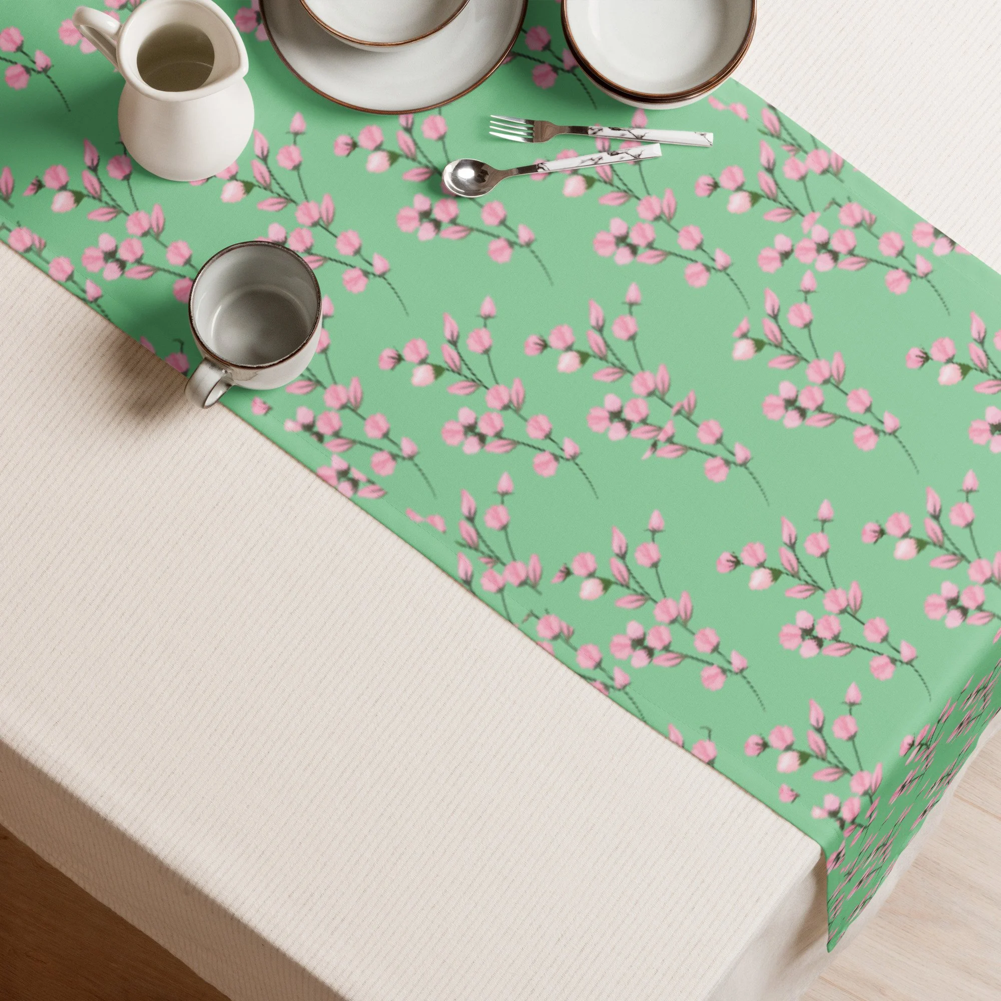 table-runner-white-front-687a384d638bd.jpg