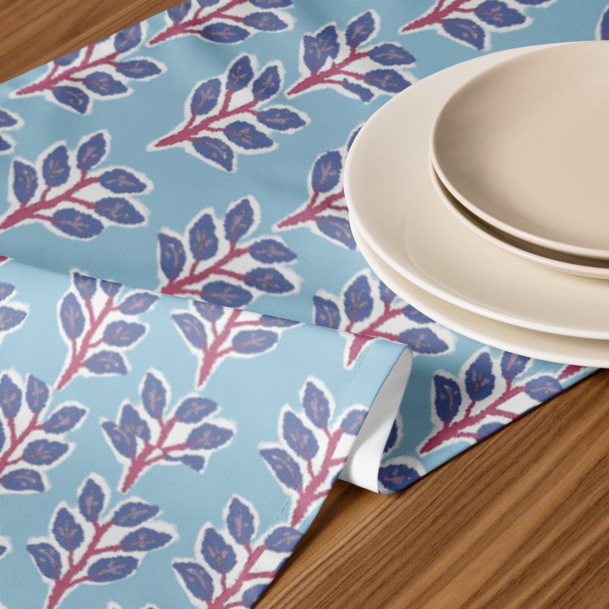 table-runner-white-front-687a390ae79f0.jpg