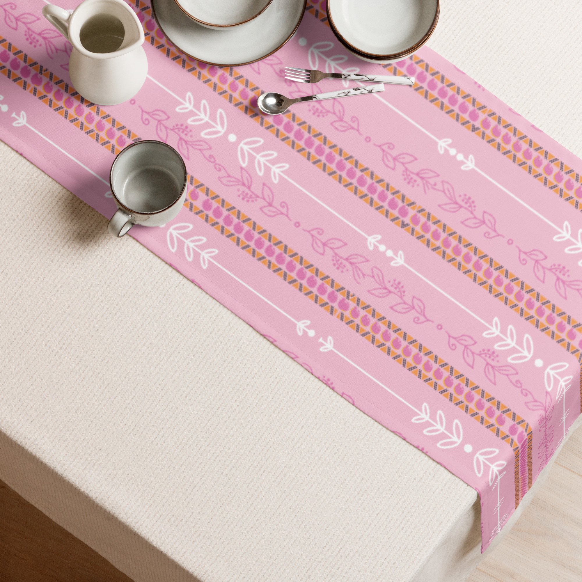 table-runner-white-front-687a39d760db0.jpg