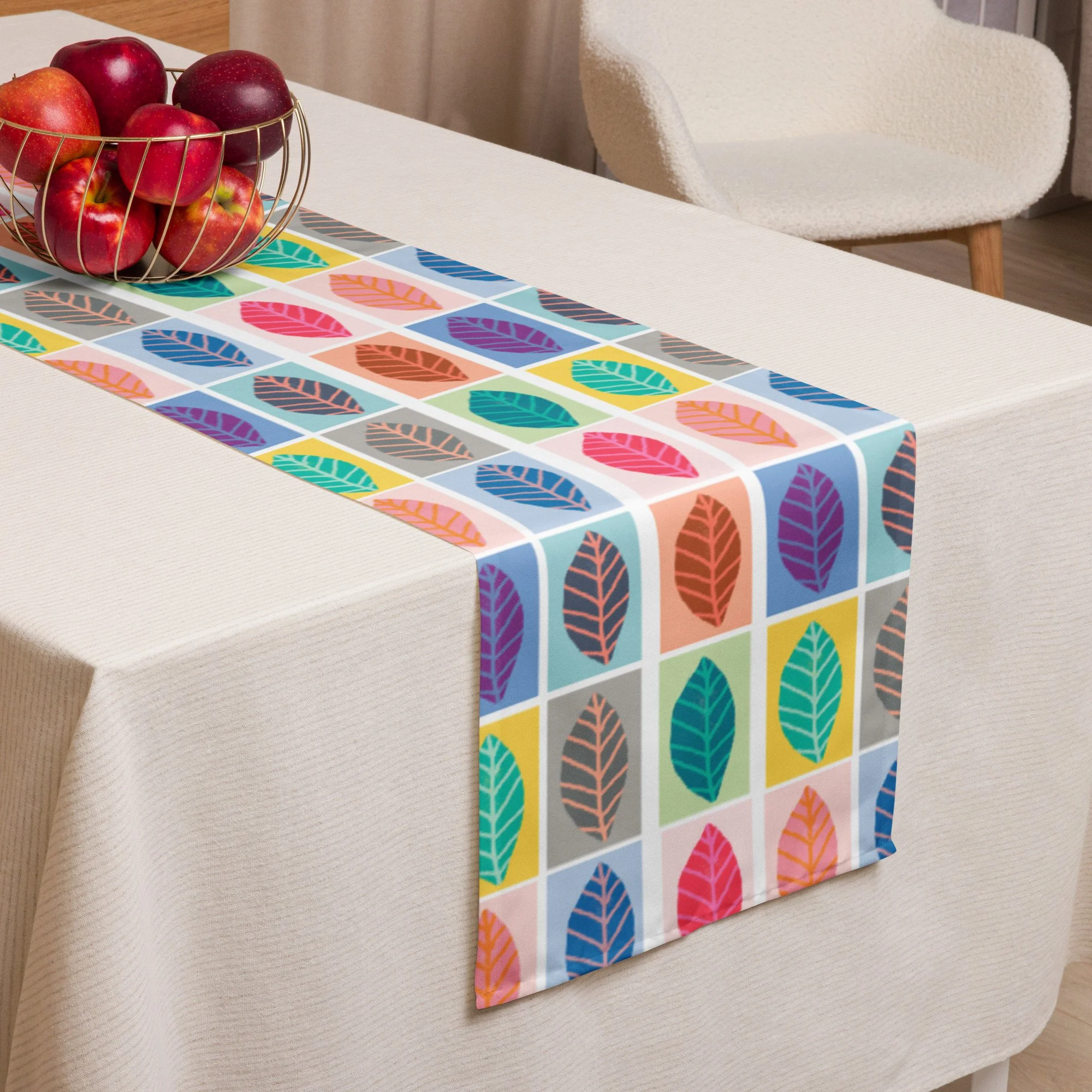 table-runner-white-front-687a3acaec3e6.jpg