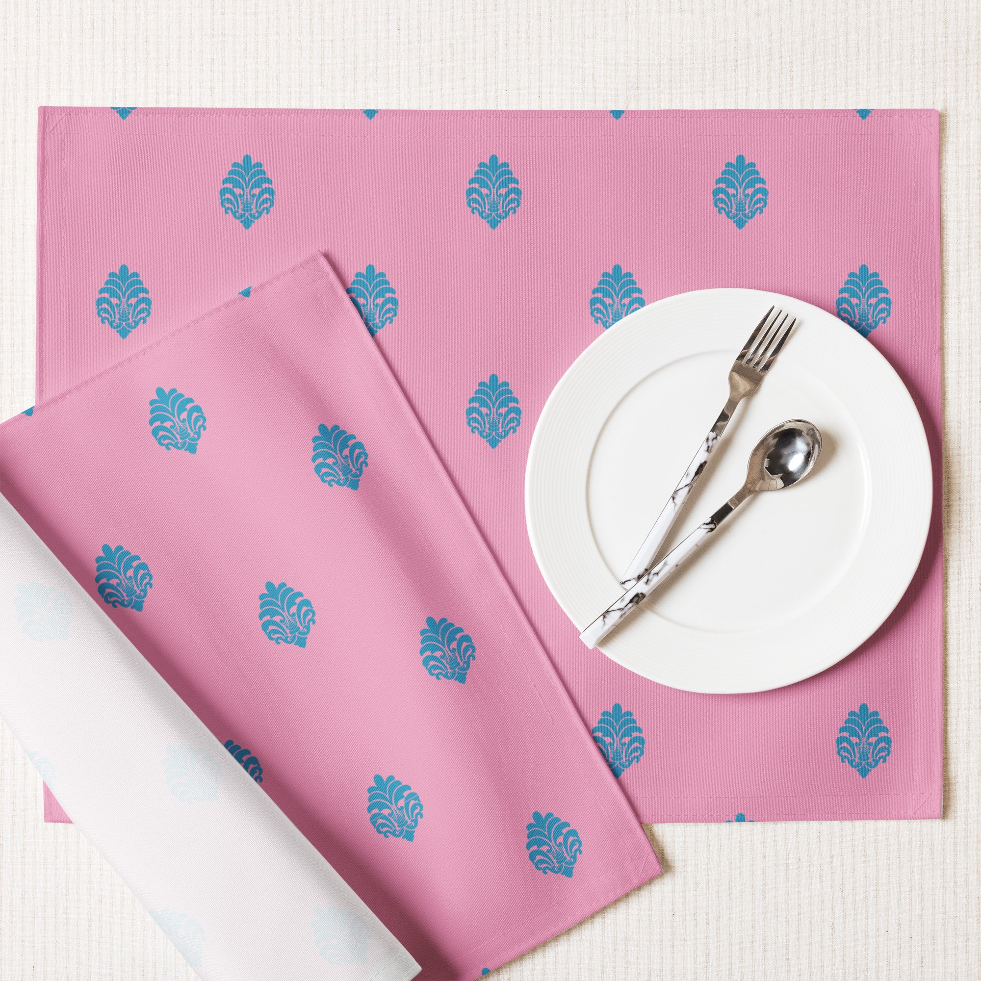 placemat-set-(4)-white-front-687f67e498e9f.jpg
